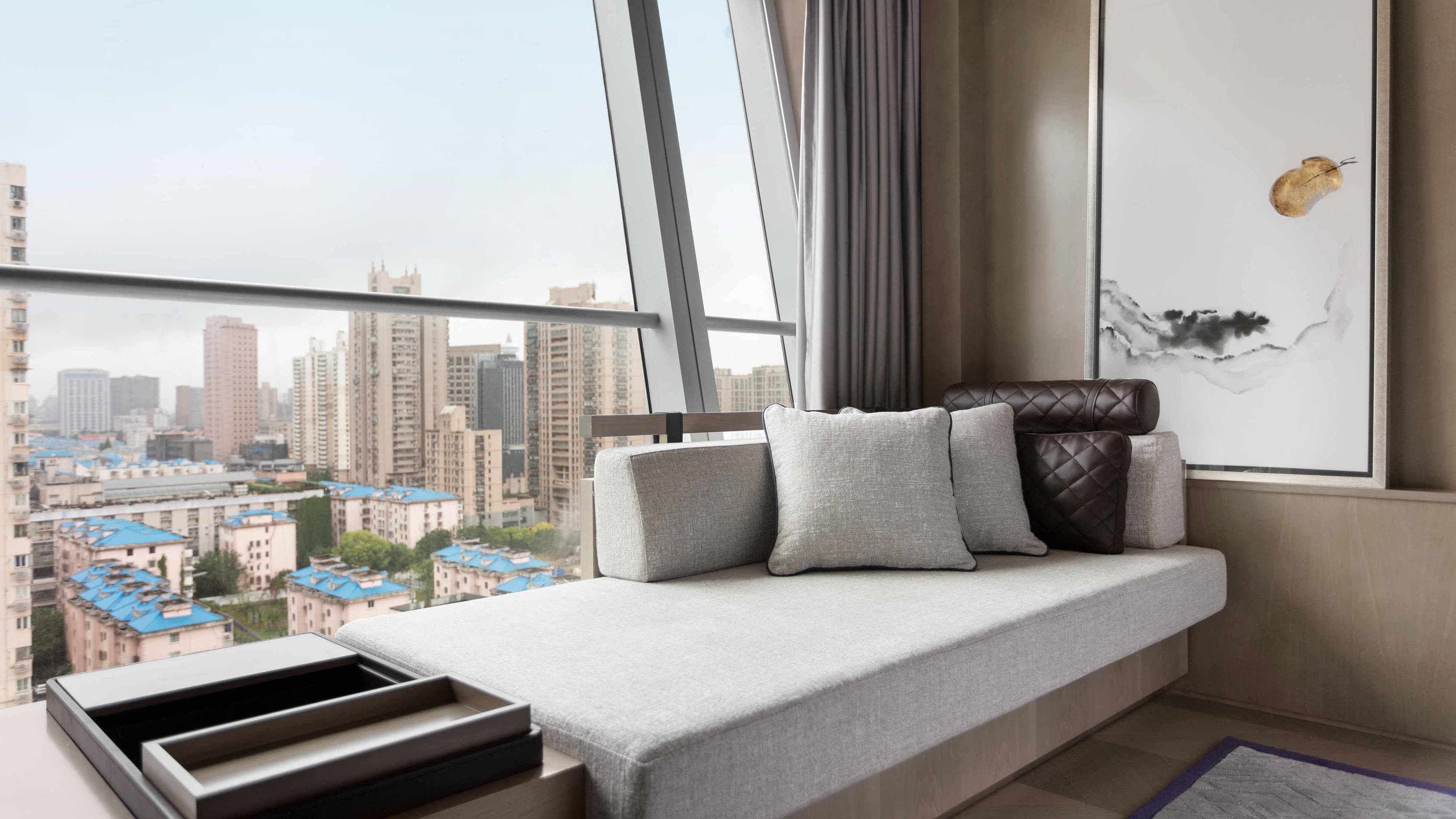 JW Marriott Marquis Hotel Shanghai Pudong - Image 3