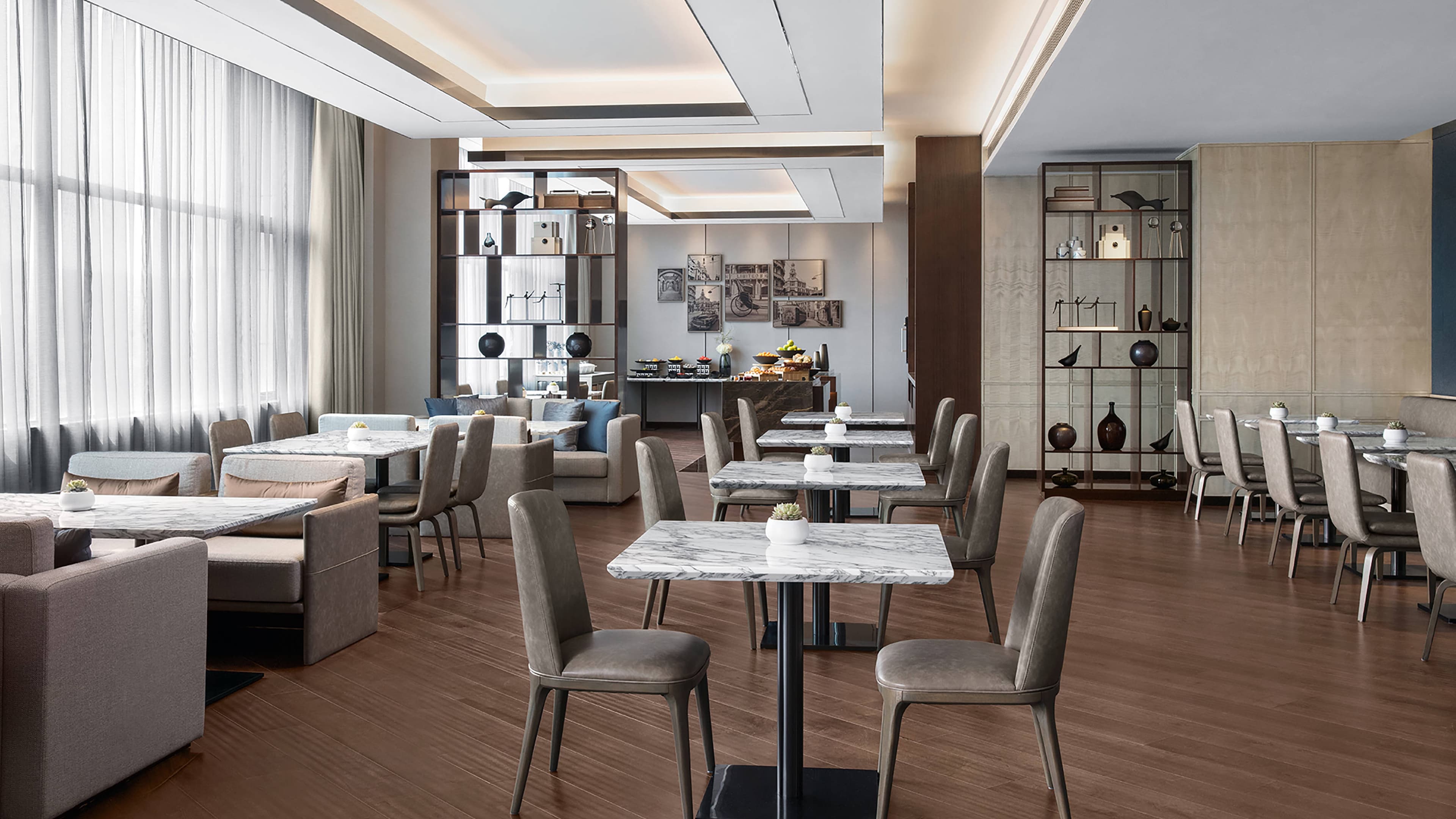 Shanghai Marriott Hotel Kangqiao — 6