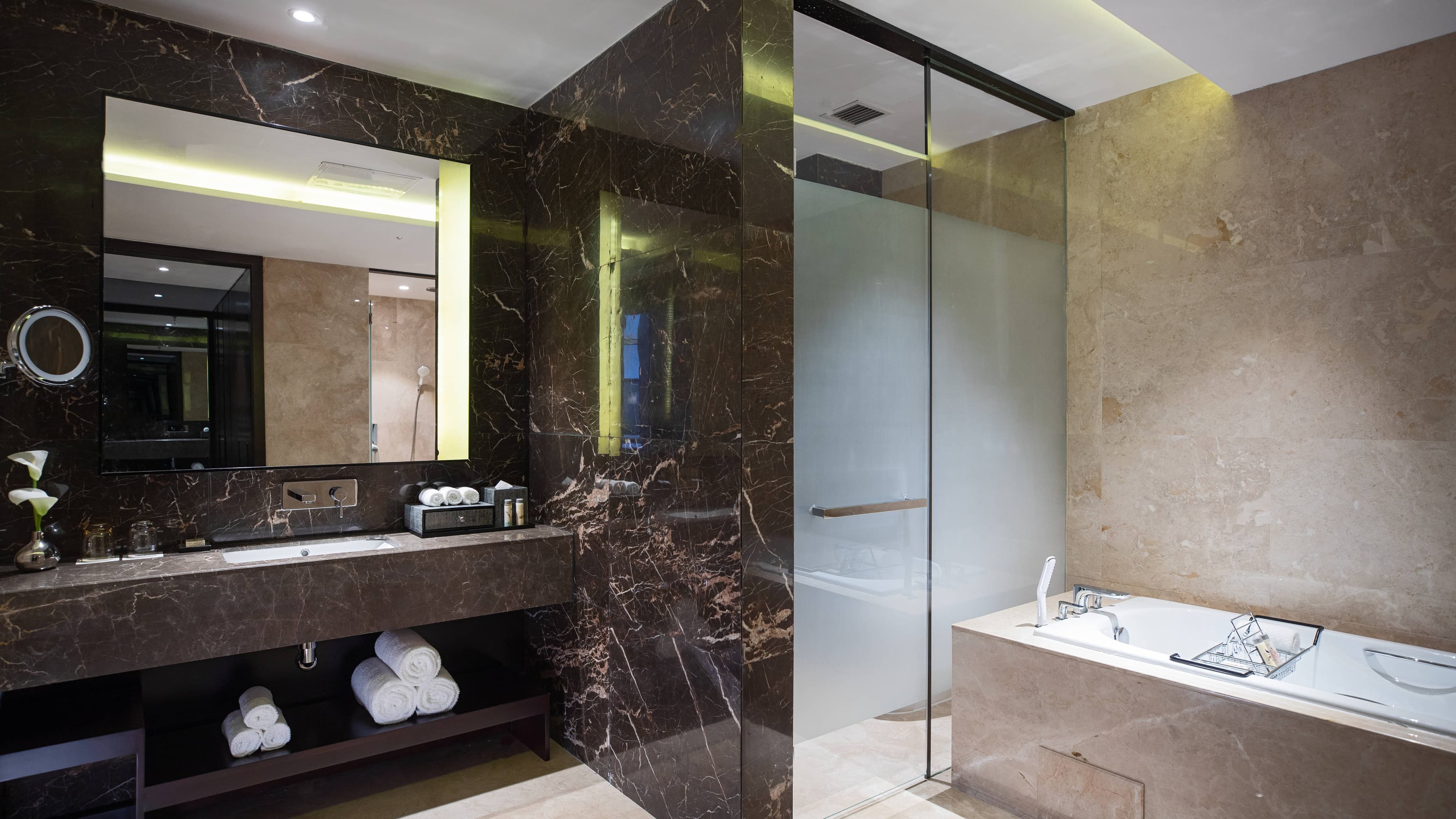 Renaissance Shenyang West Hotel — 13
