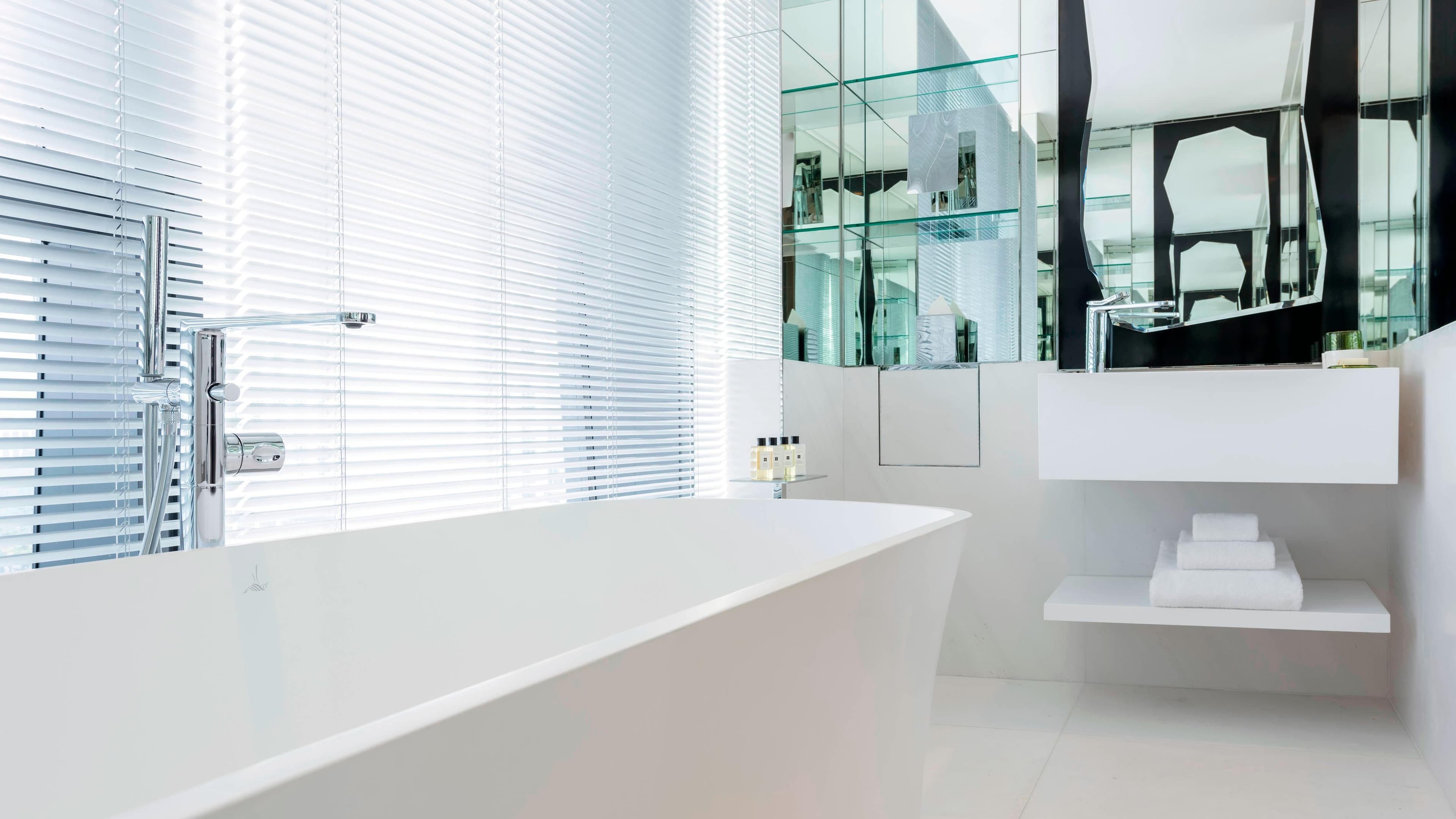 JW Marriott Hotel Singapore South Beach — 14