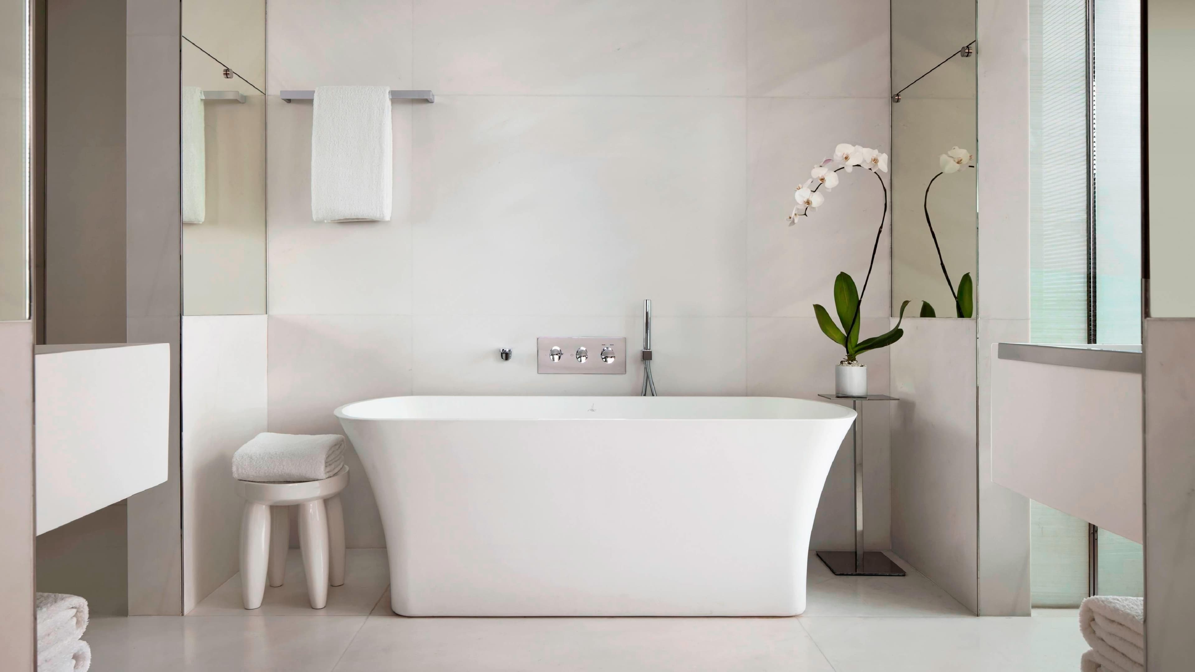 JW Marriott Hotel Singapore South Beach — 71
