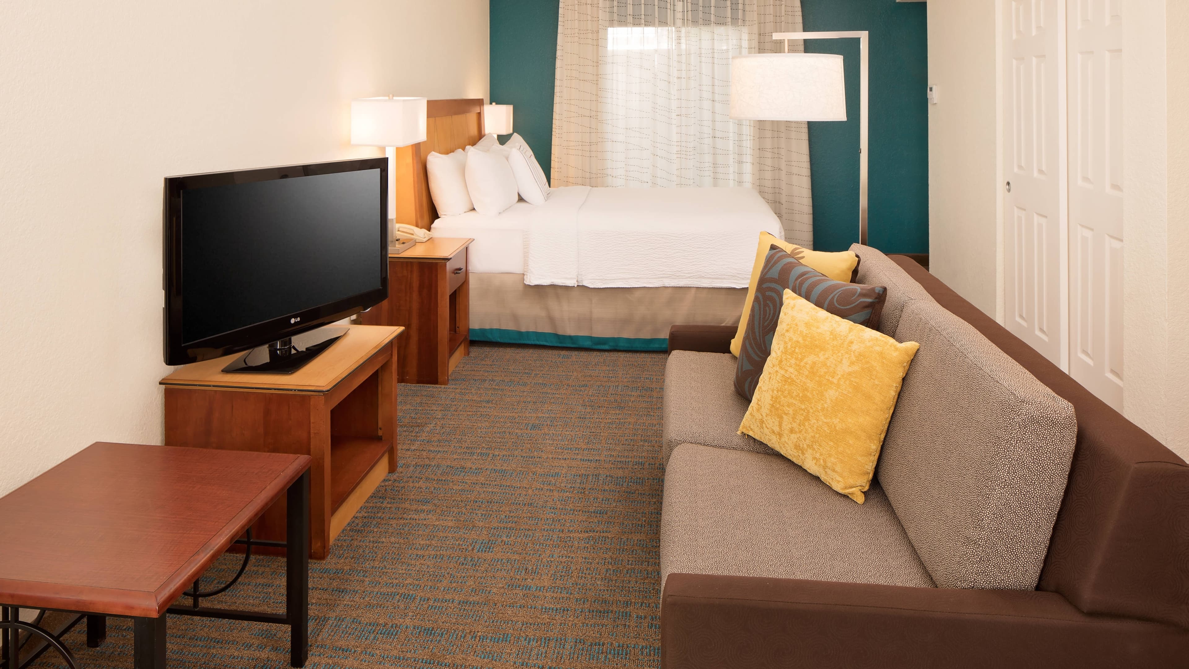 Residence Inn San Jose Campbell - Image 2