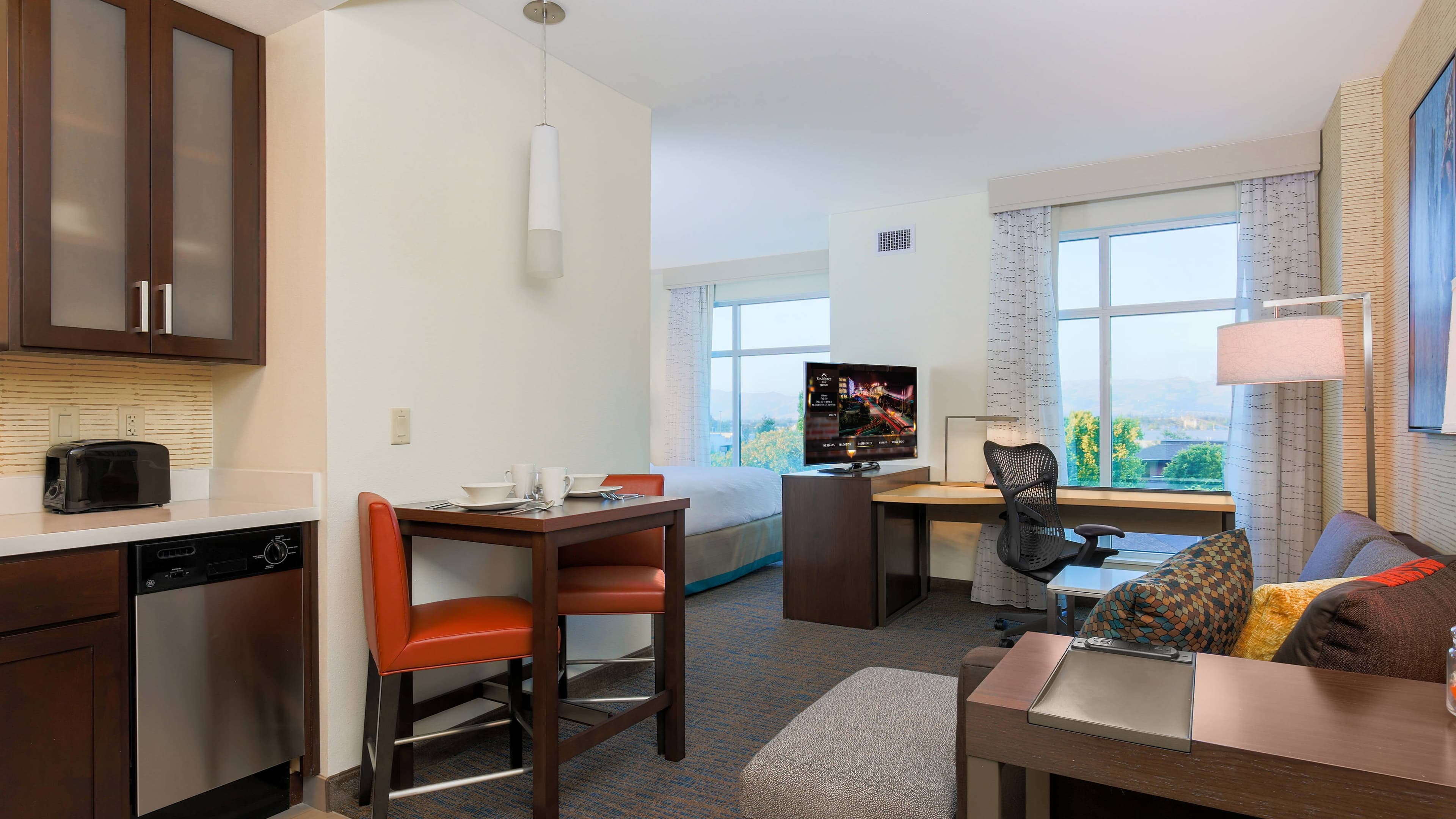 Residence Inn San Jose Airport - Image 2
