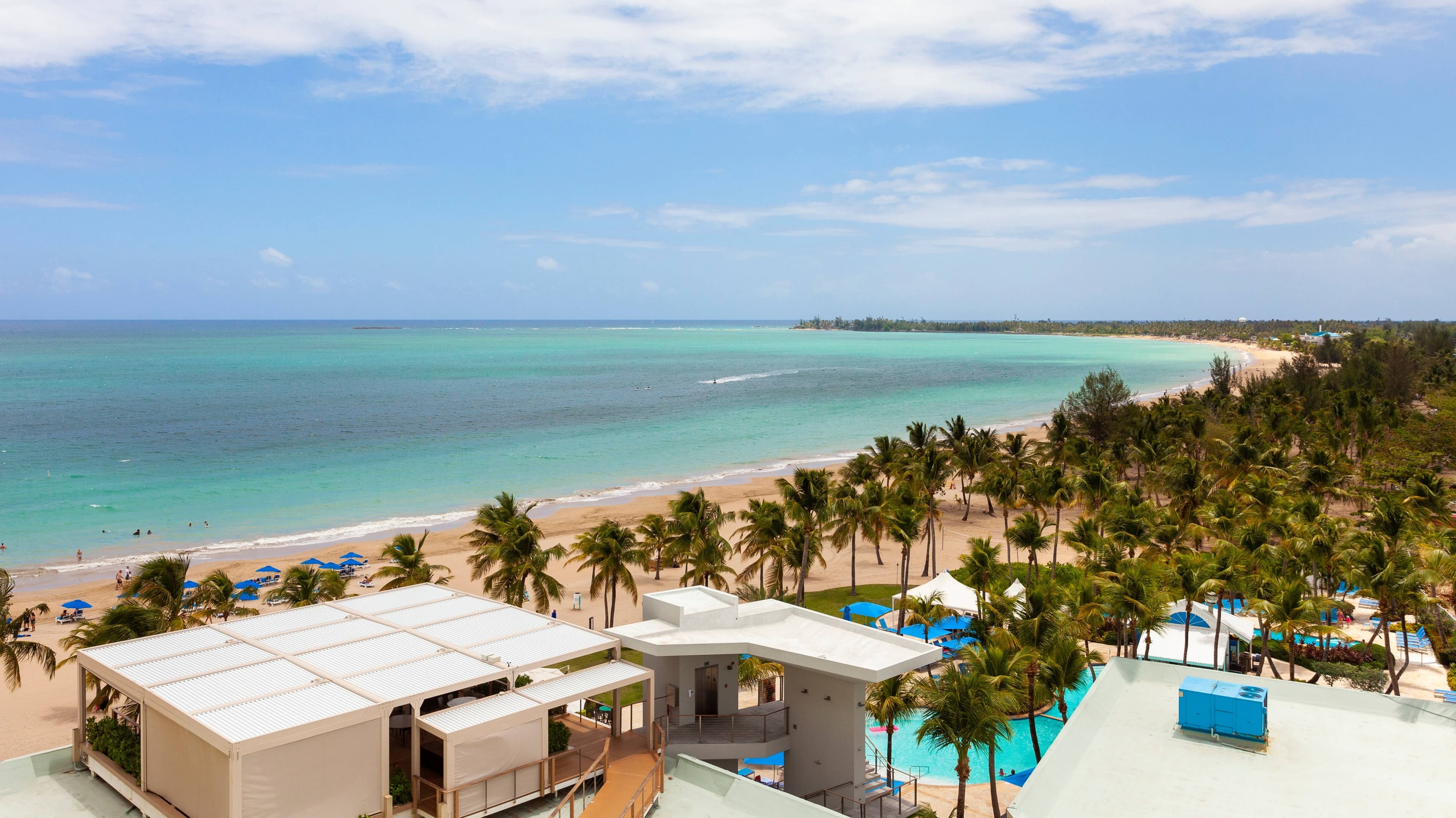 Courtyard Isla Verde Beach Resort — 15