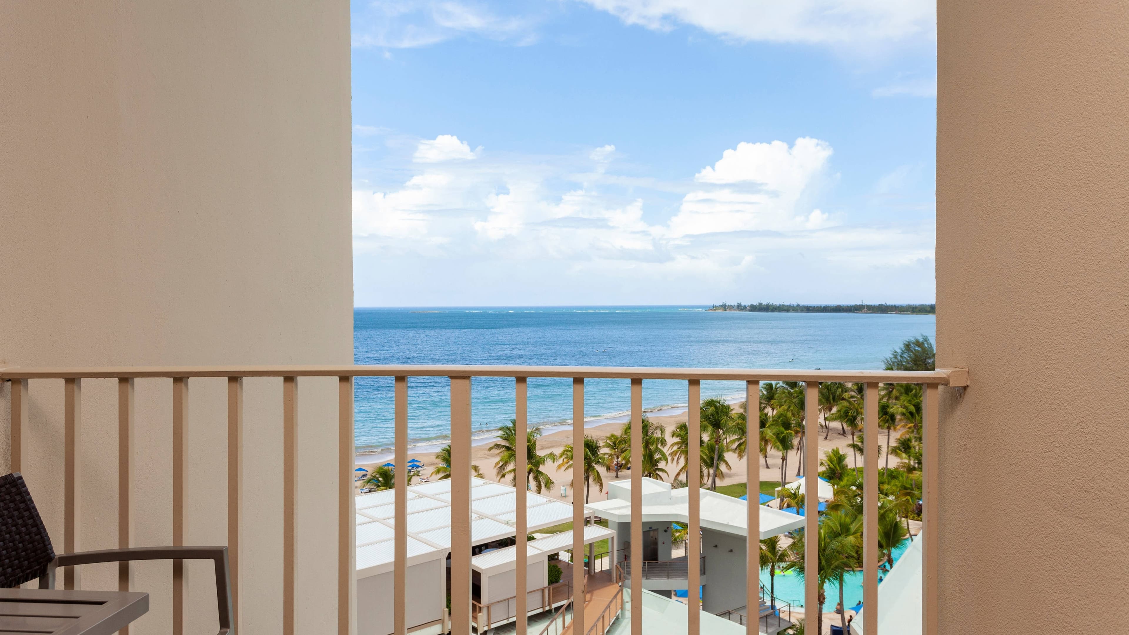 Courtyard Isla Verde Beach Resort — 34
