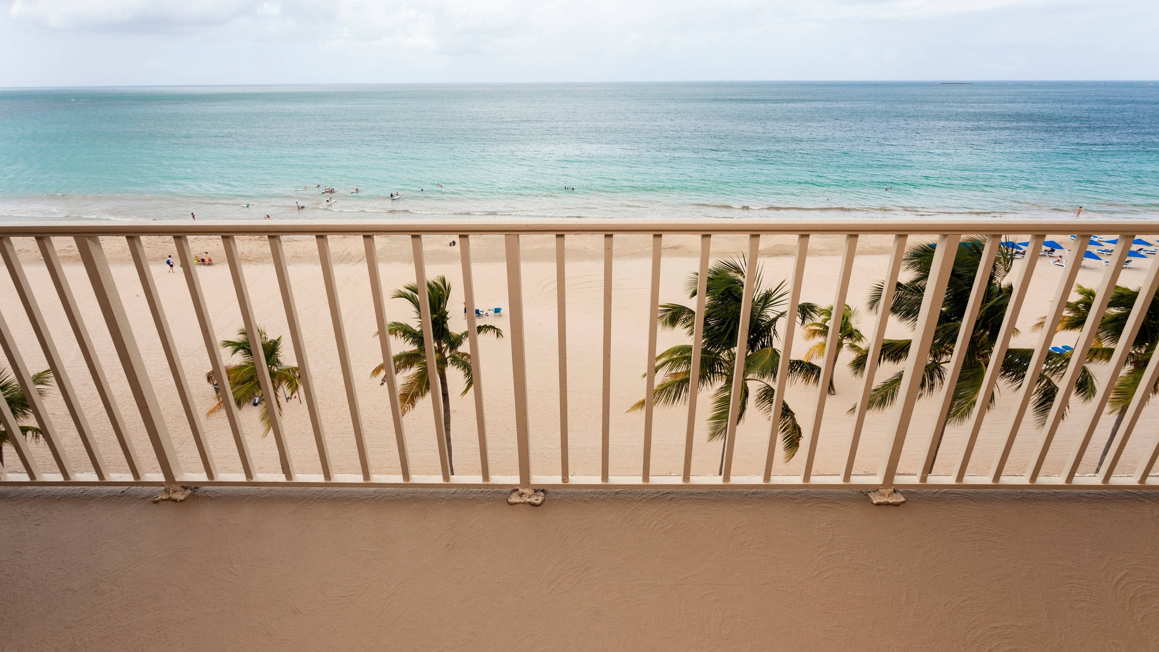 Courtyard Isla Verde Beach Resort — 52