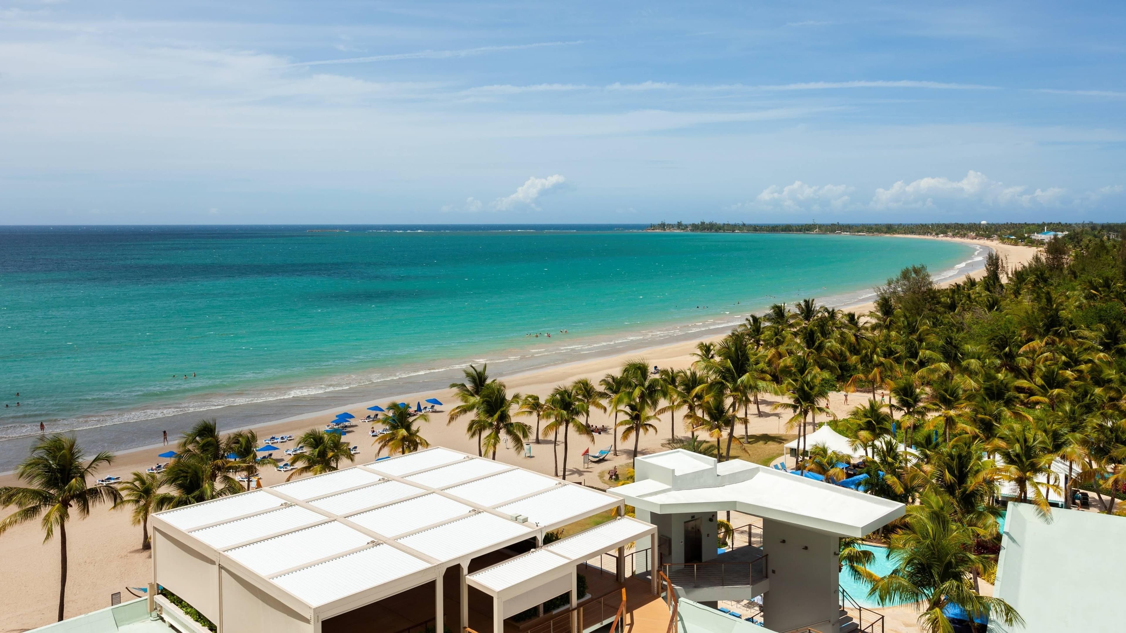 Courtyard Isla Verde Beach Resort — 33