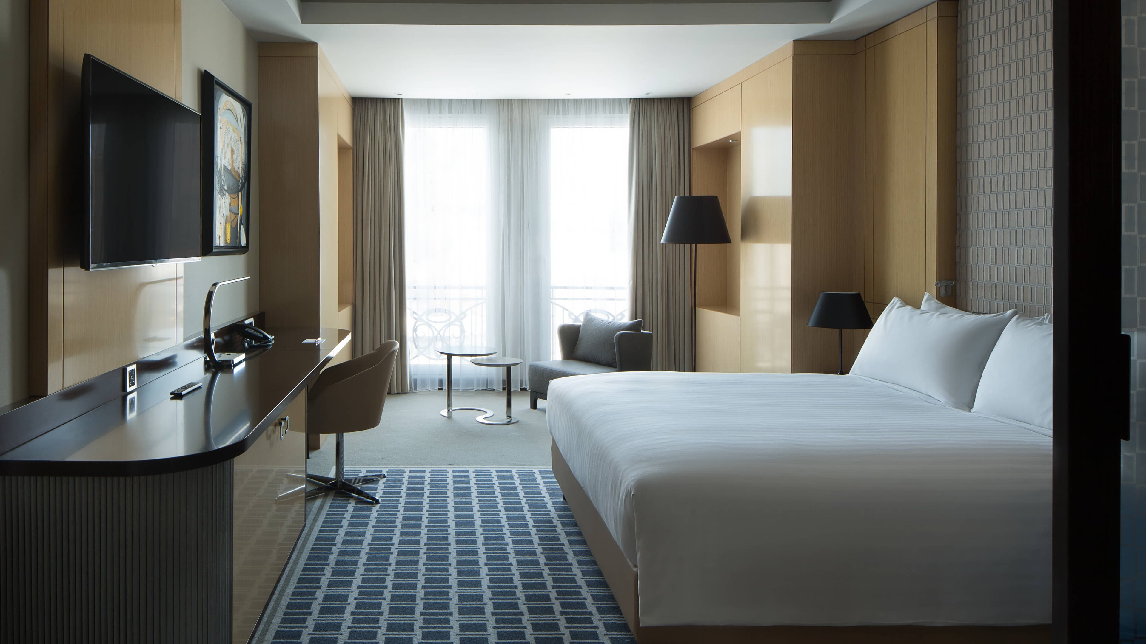 Deluxe Room - Image 1