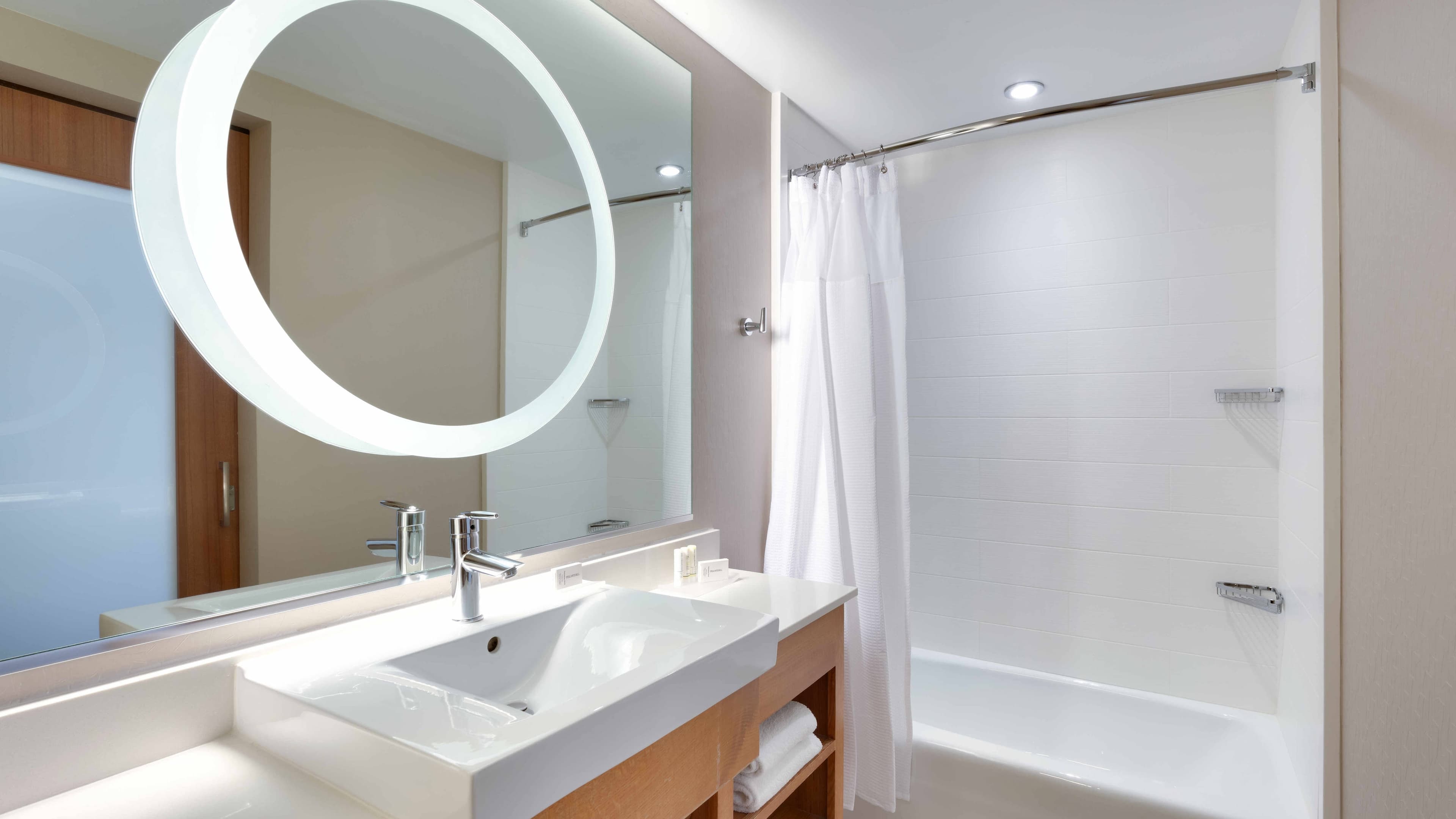 SpringHill Suites Salt Lake City Draper - Image 5