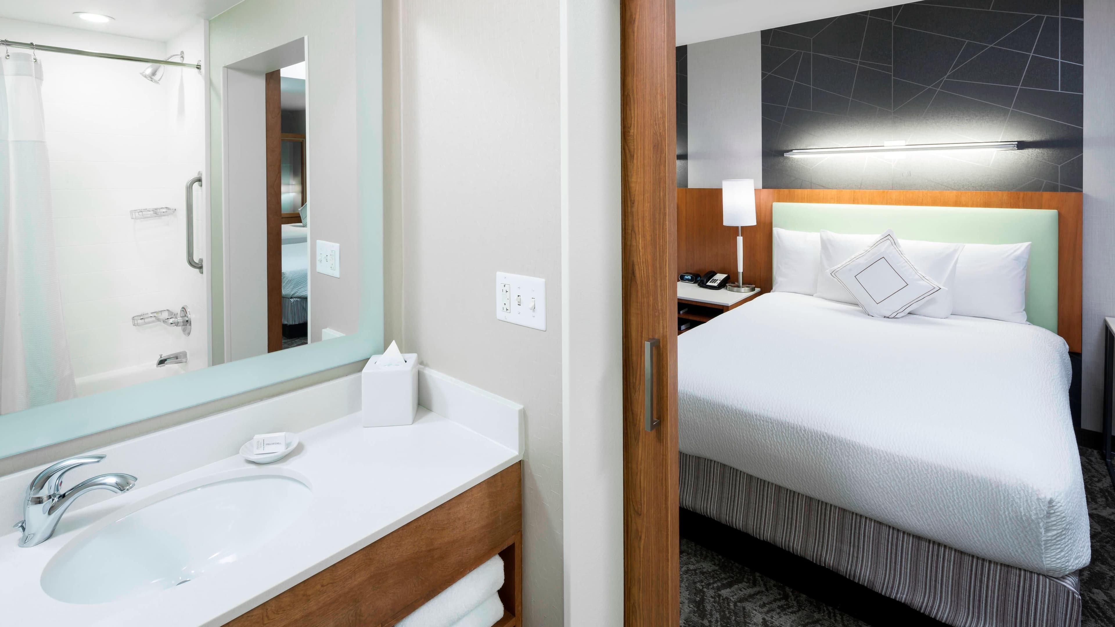 Holiday Inn Express & Suites Sandy - South Salt Lake City — 17