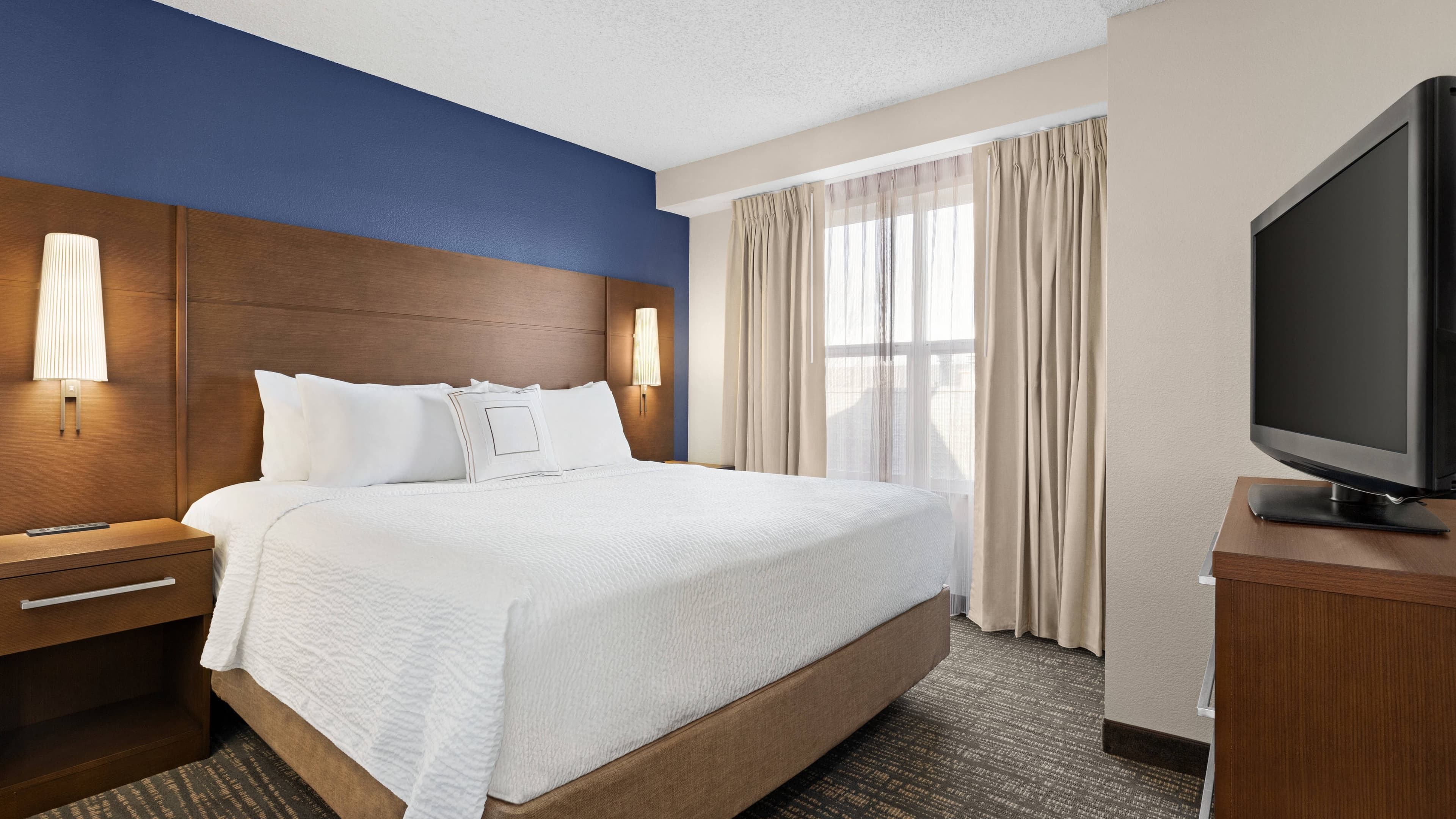 Residence Inn Salem — 9