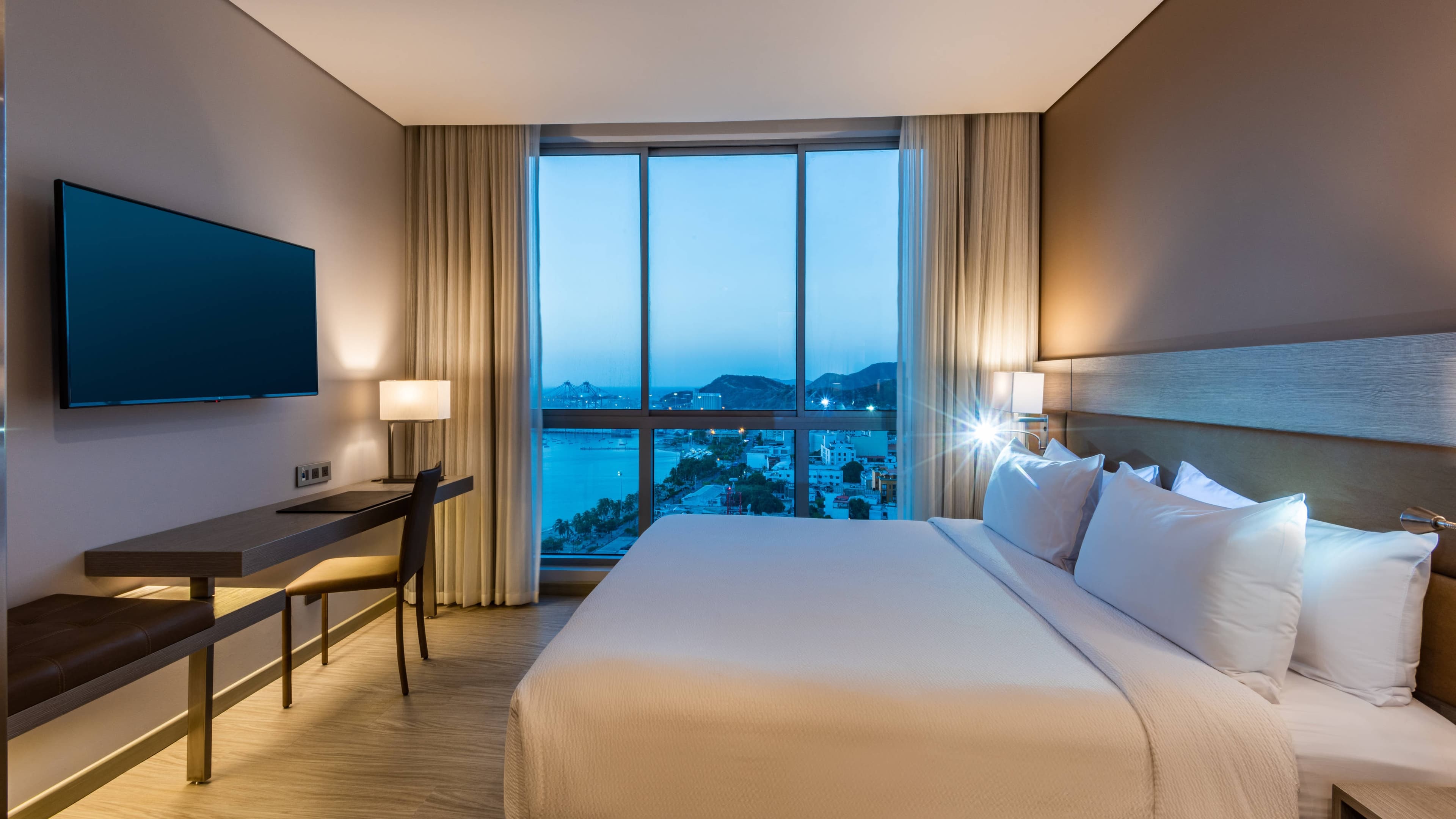 AC Hotel Santa Marta — 12
