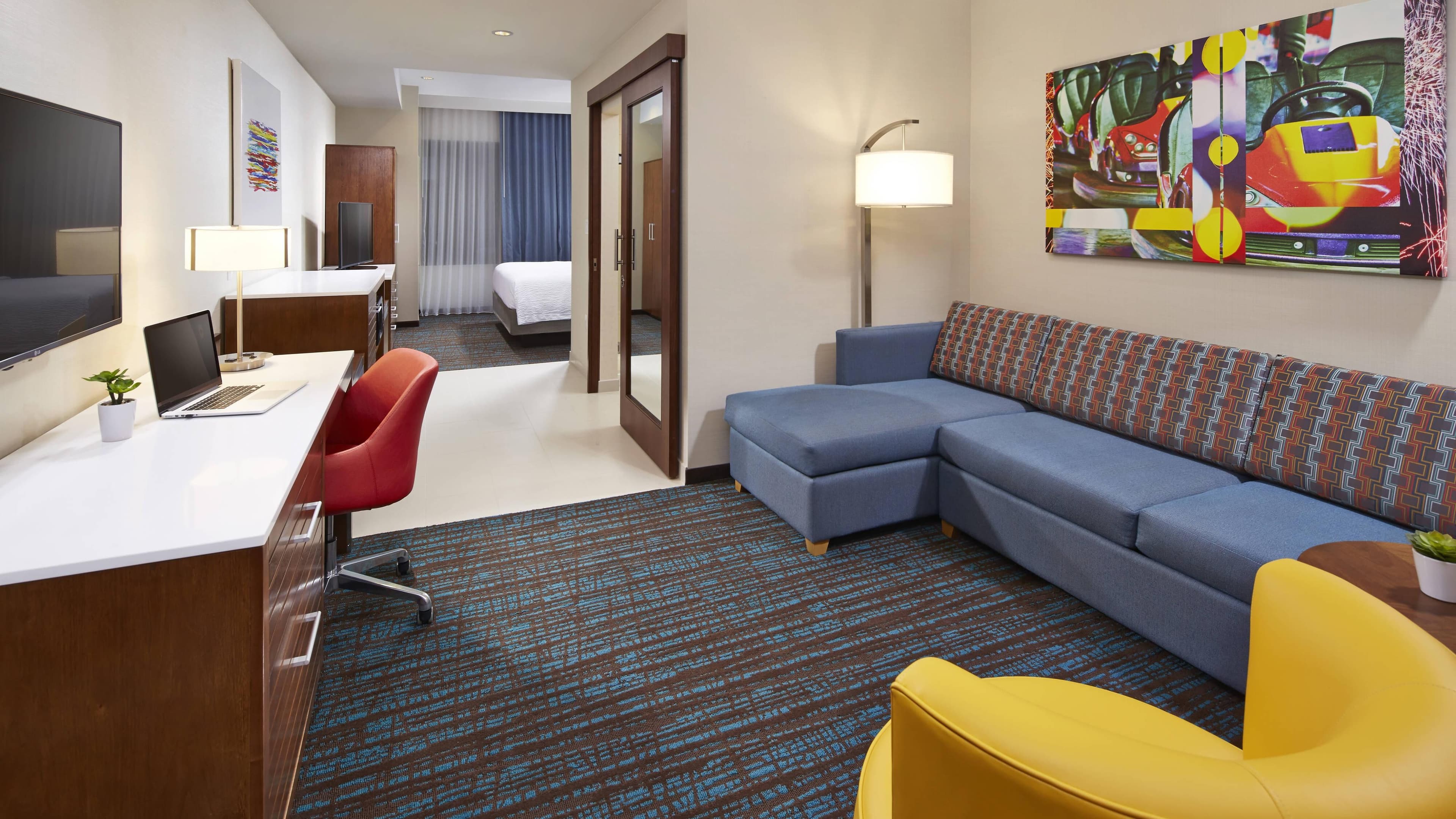 SpringHill Suites at Anaheim Resort/Convention Center - Image 2