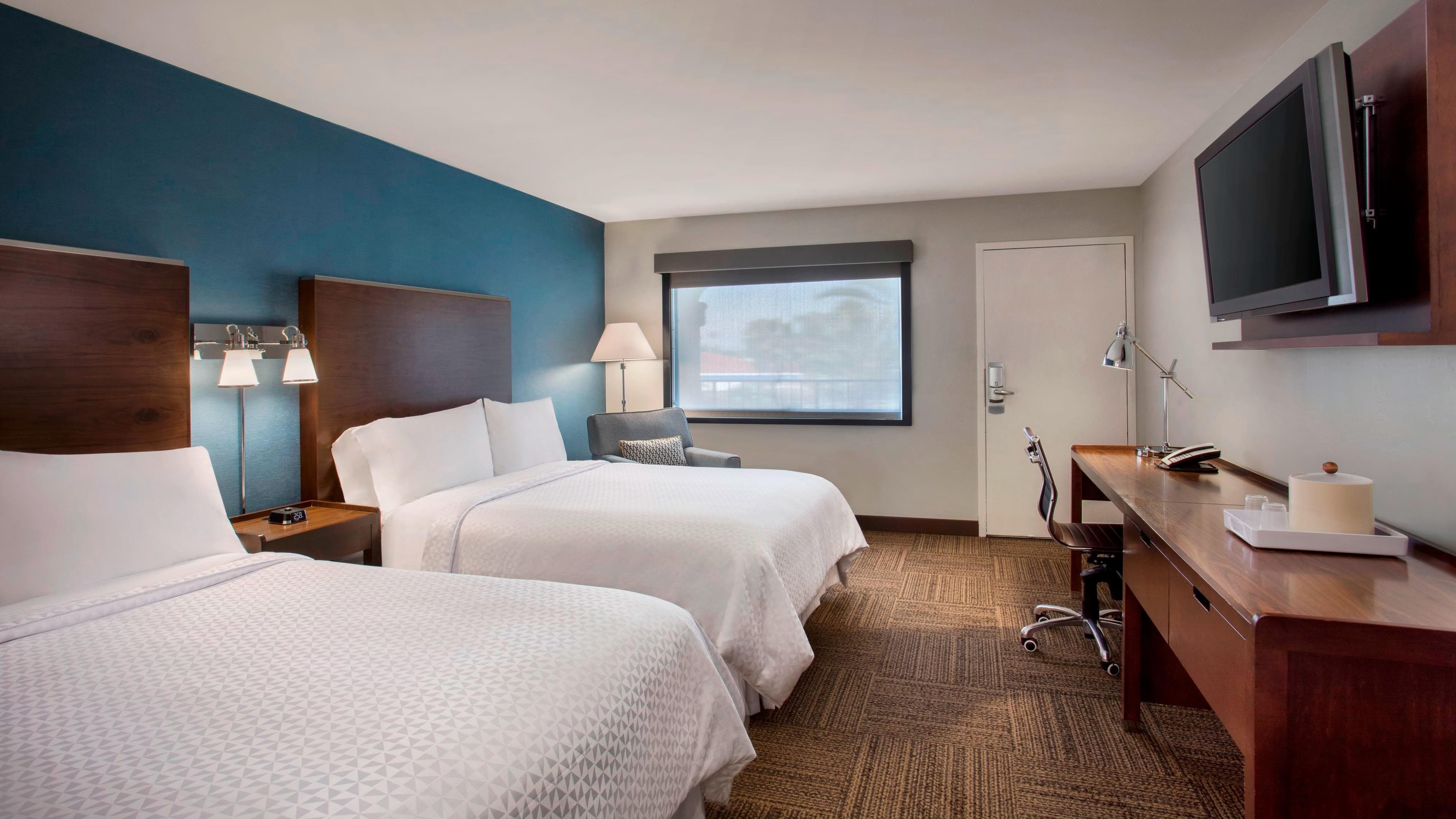 Four Points by Sheraton Anaheim — 13
