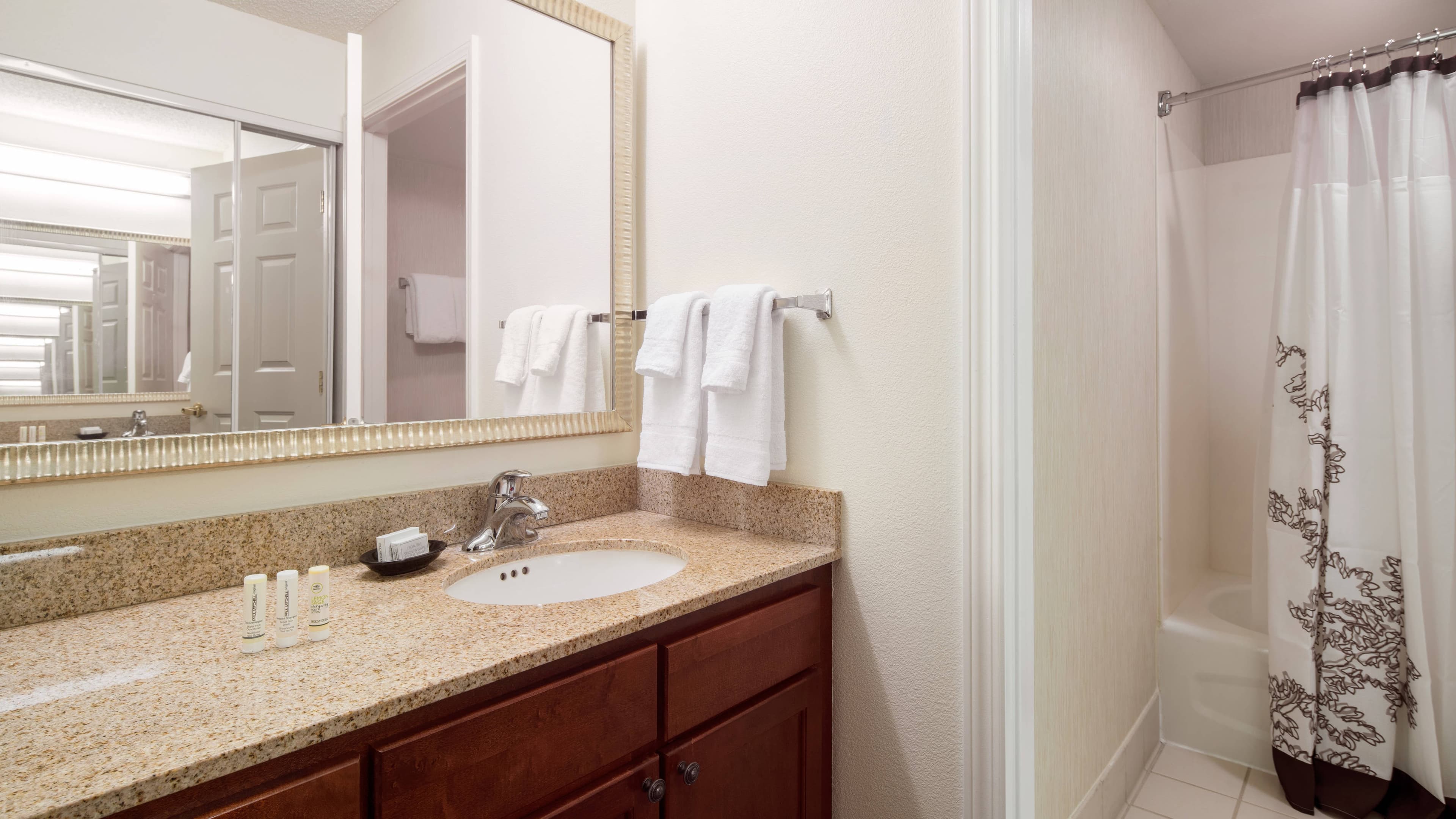 Independent (SPHC) Orange County Hotel — 12