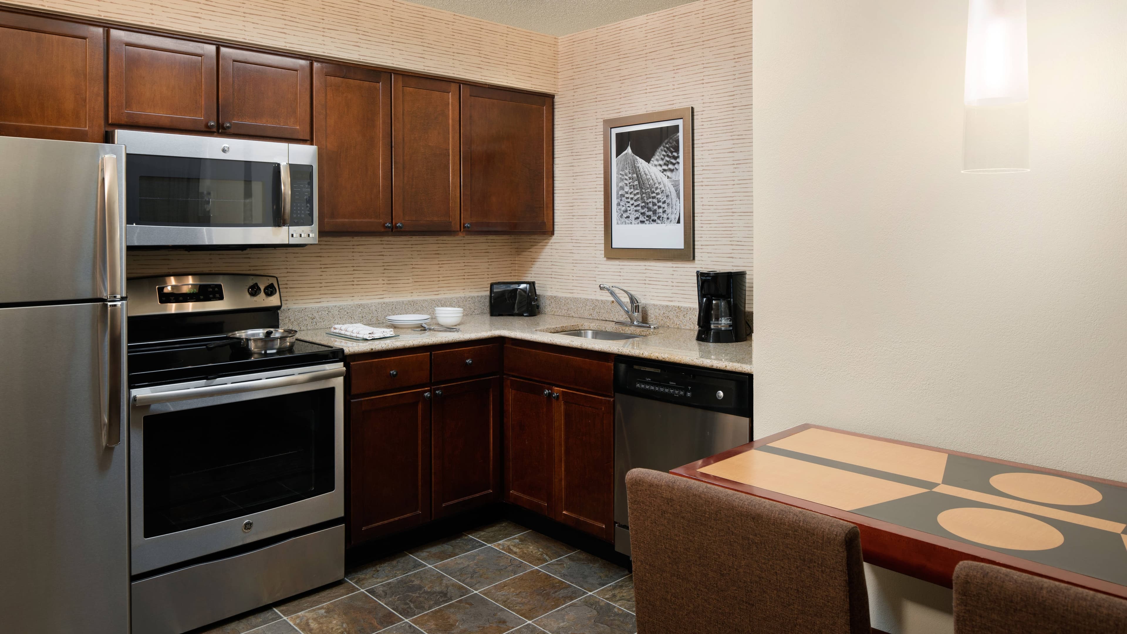 Independent (SPHC) Orange County Hotel — 32