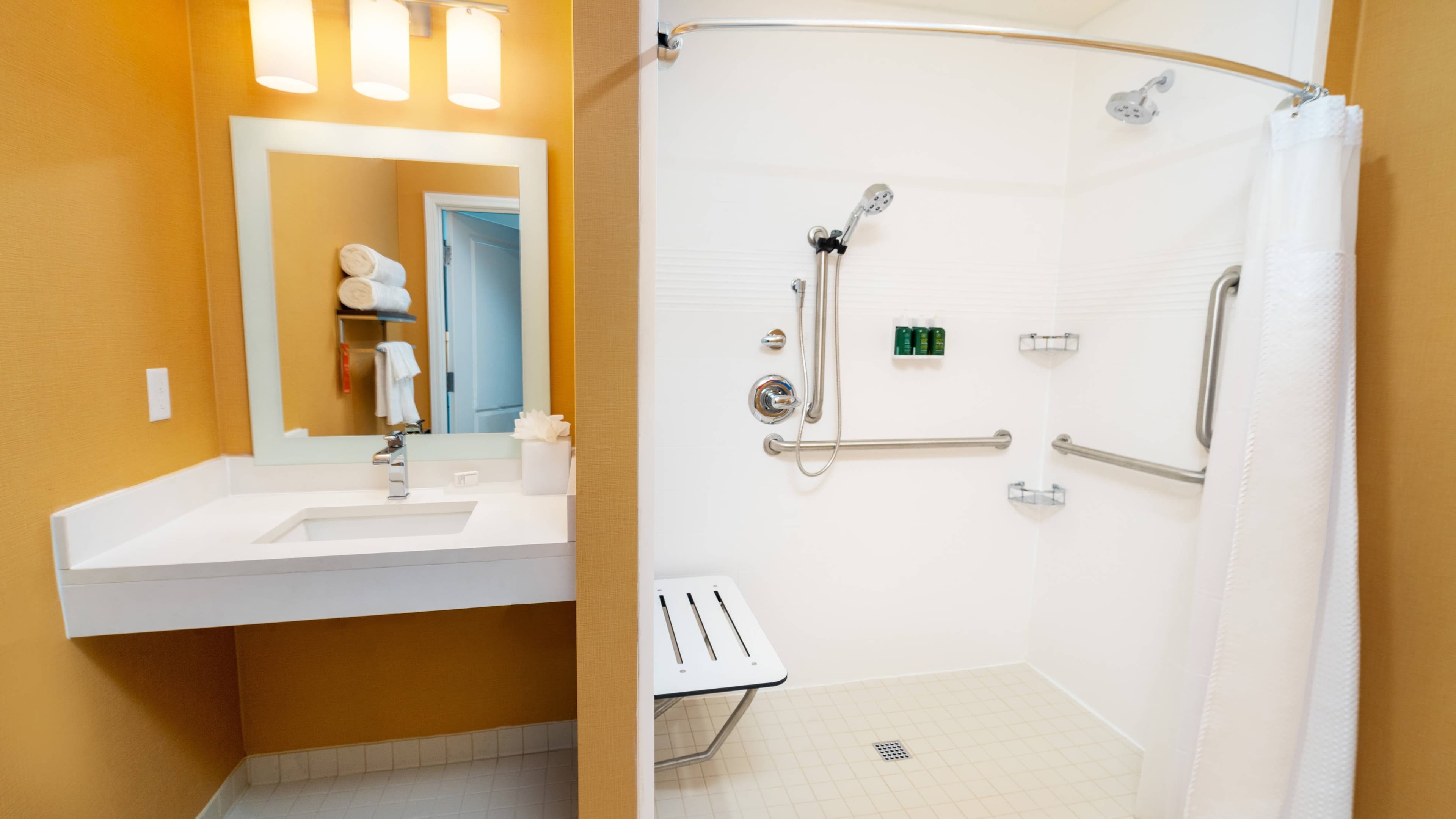 TownePlace Suites Irvine Lake Forest - Image 5