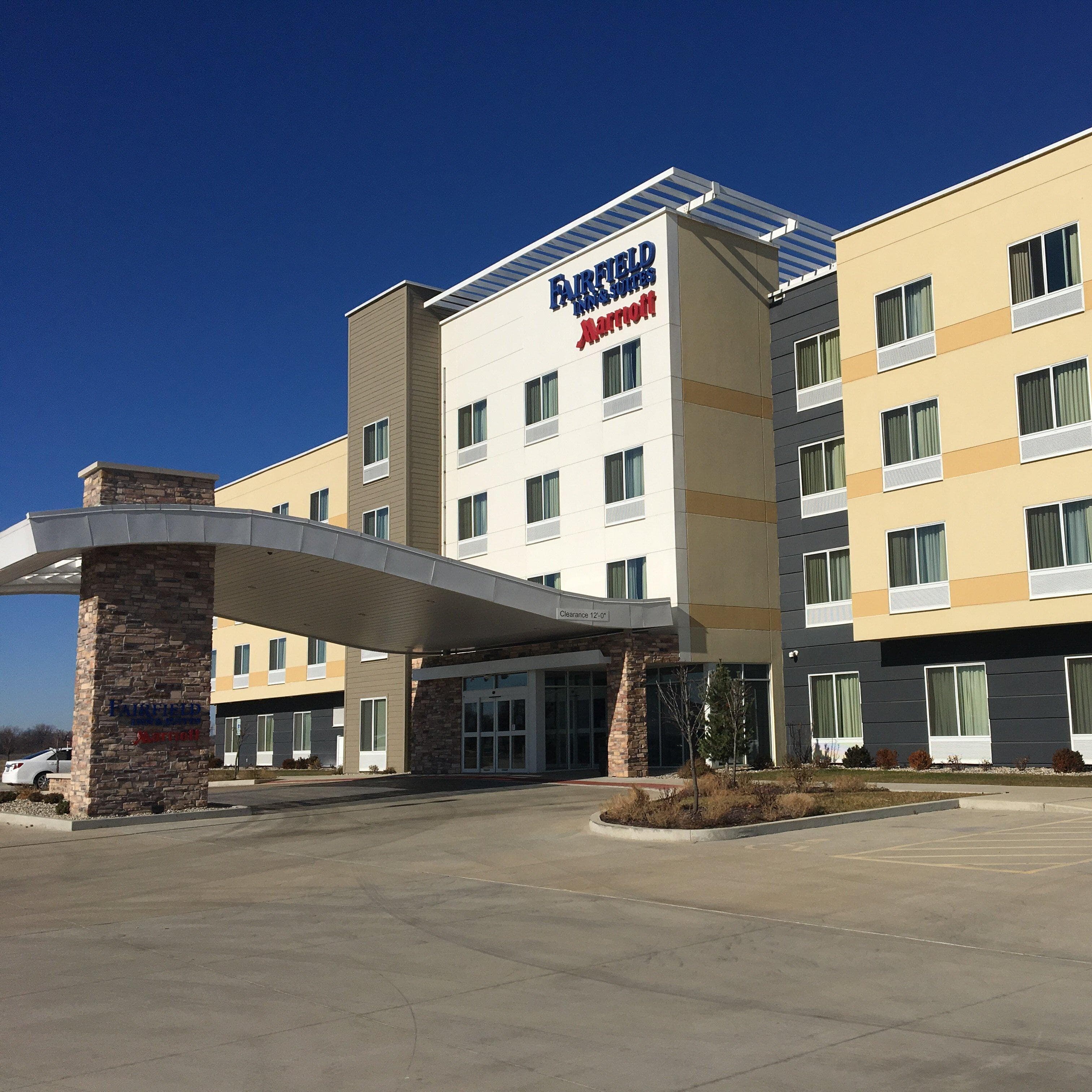 Fairfield Inn & Suites St. Louis Pontoon Beach/Granite City, IL - Image 1