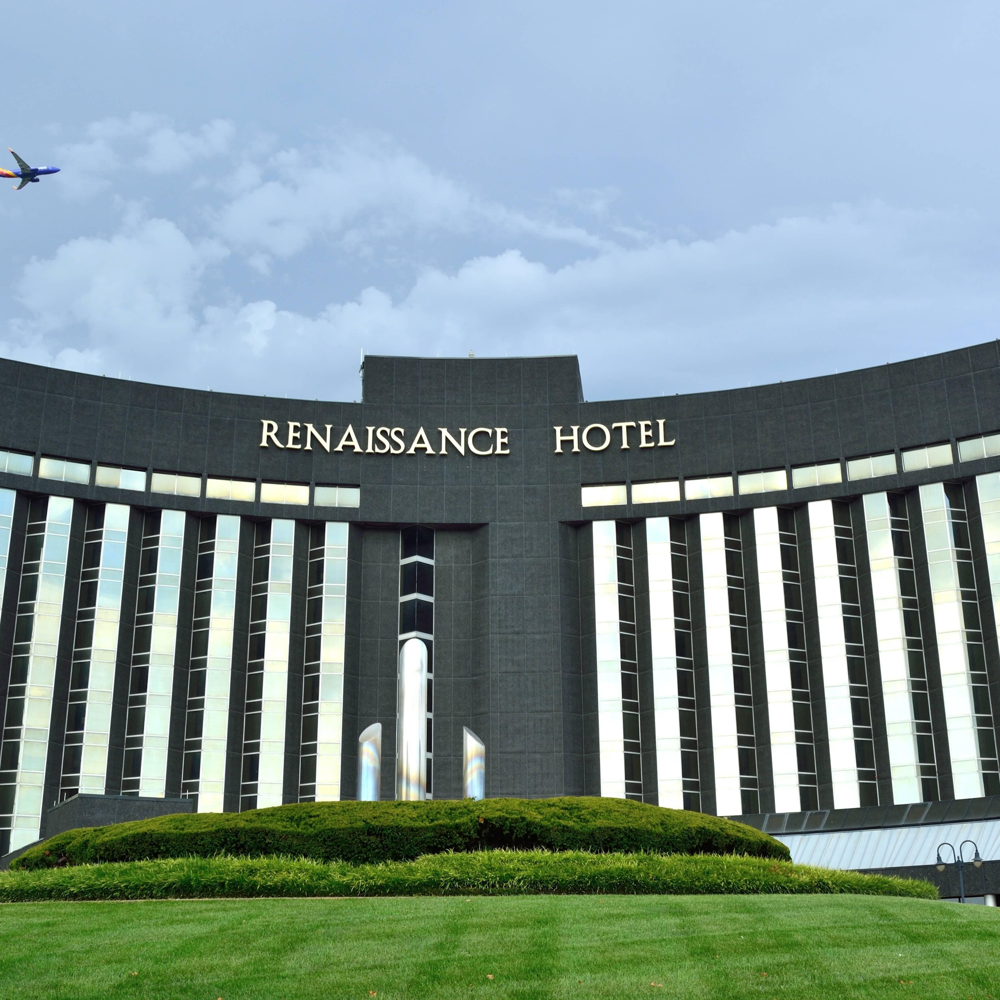 Renaissance St. Louis Airport Hotel - Image 1