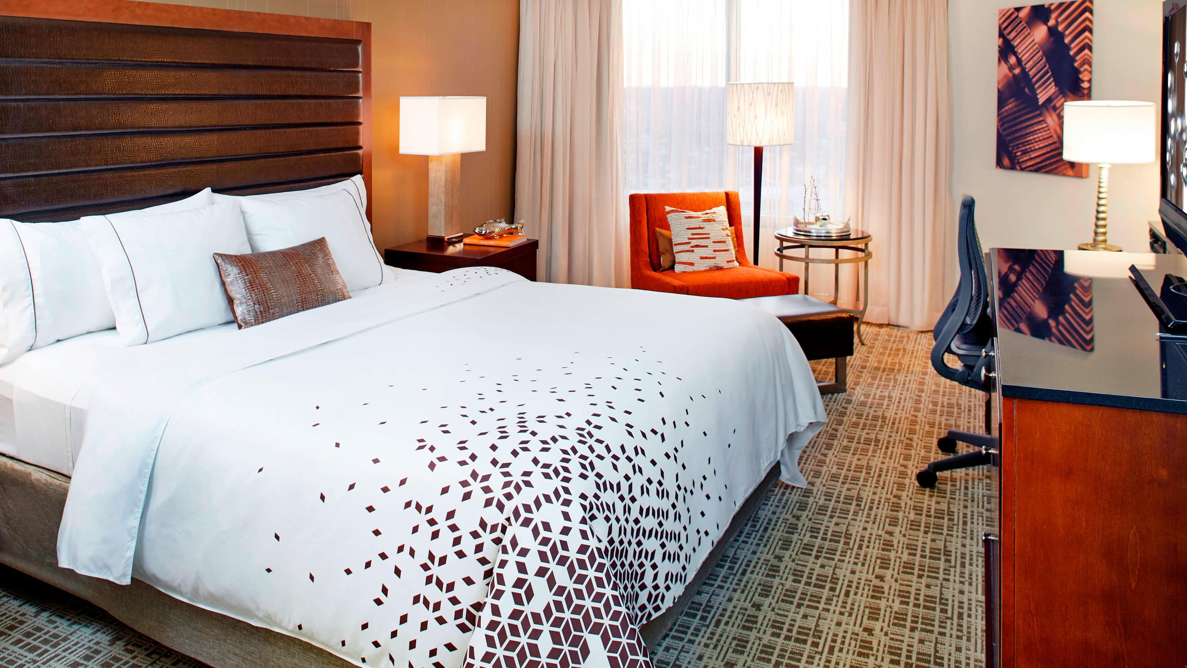 Renaissance St. Louis Airport Hotel - Image 2