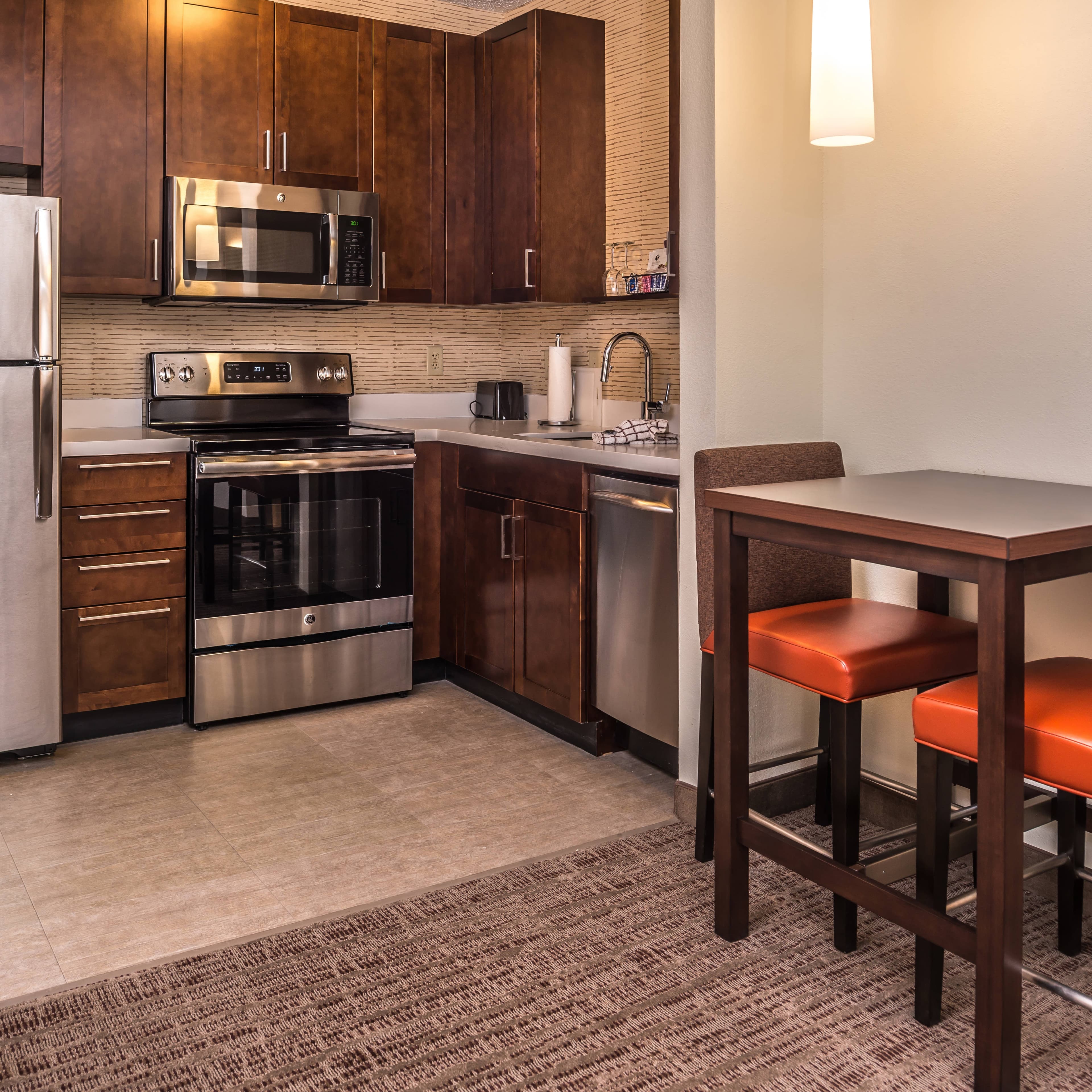 Residence Inn St. Louis Westport - Image 1