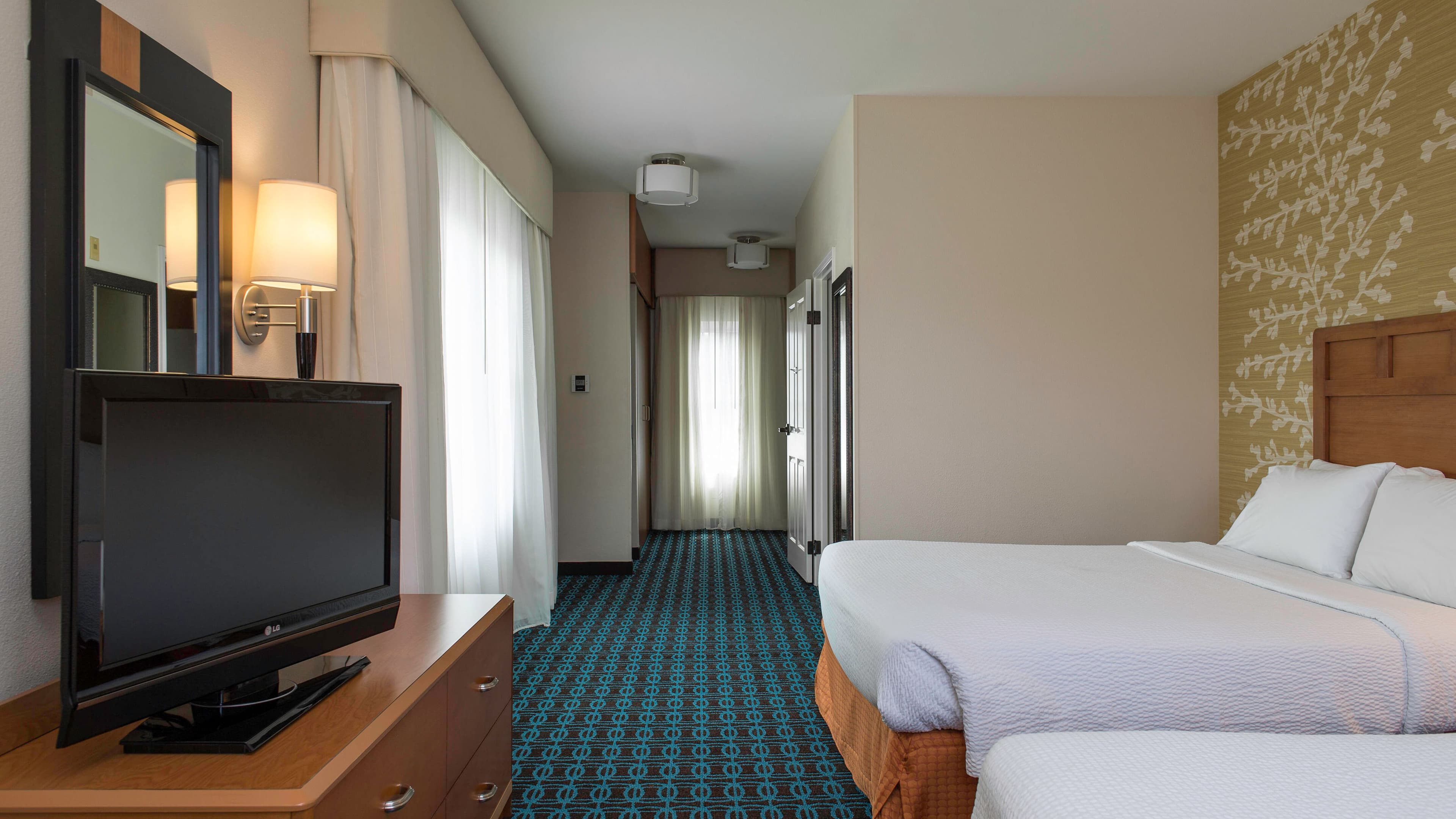 Fairfield Inn & Suites Santa Rosa Sebastopol - Image 4