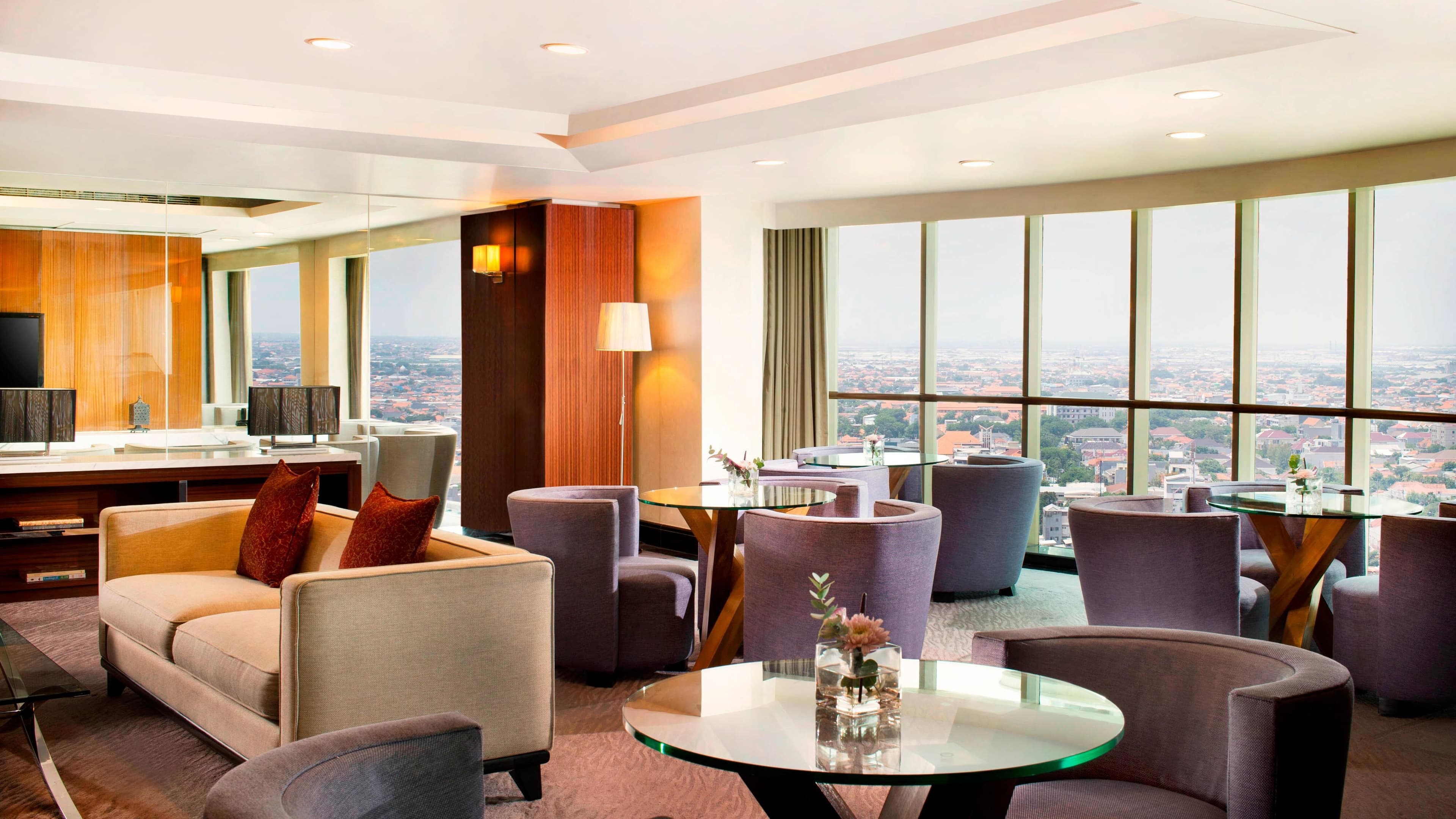 Sheraton Surabaya Hotel & Towers — 6