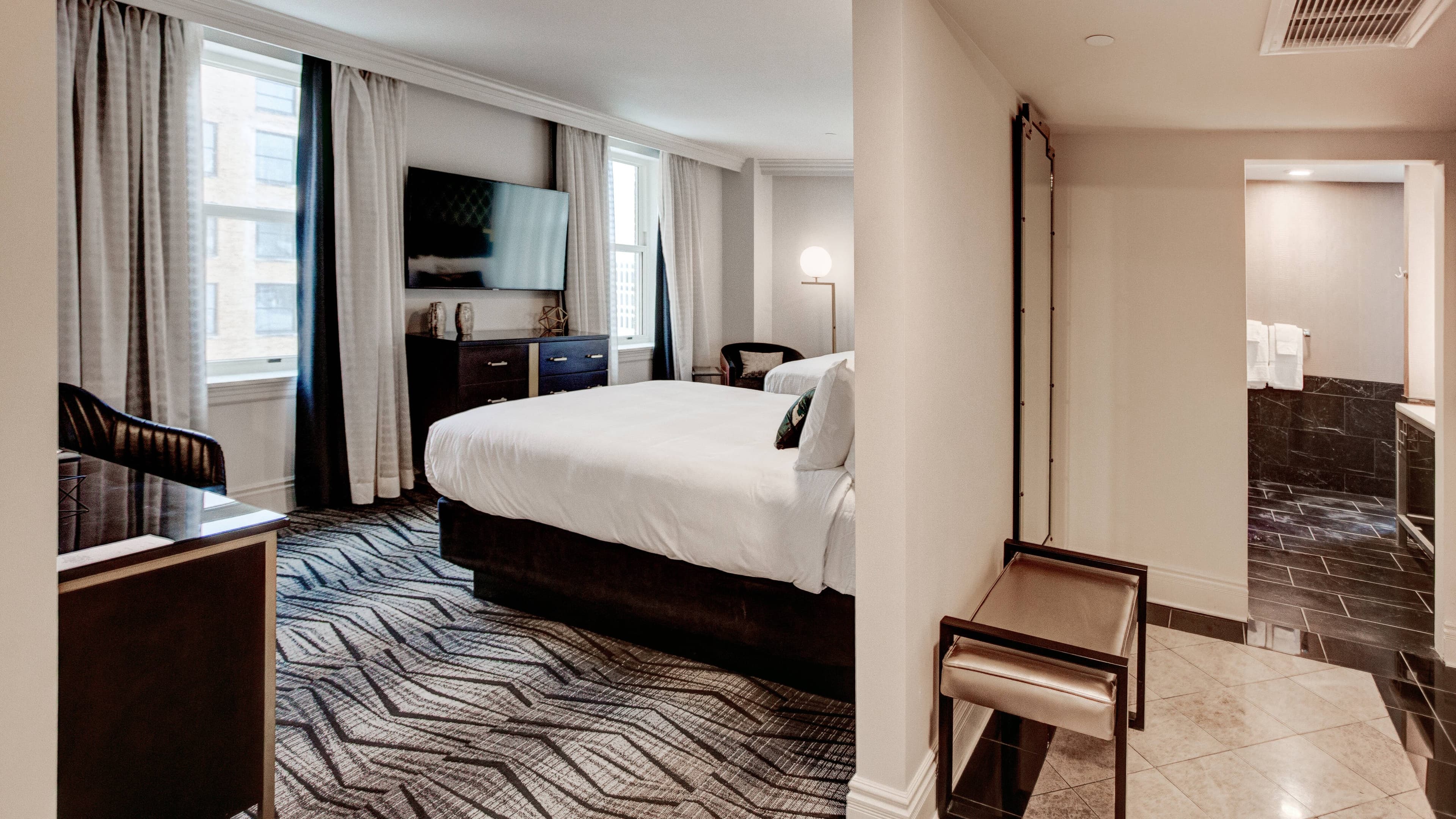 The Warrior Hotel, Autograph Collection — 19