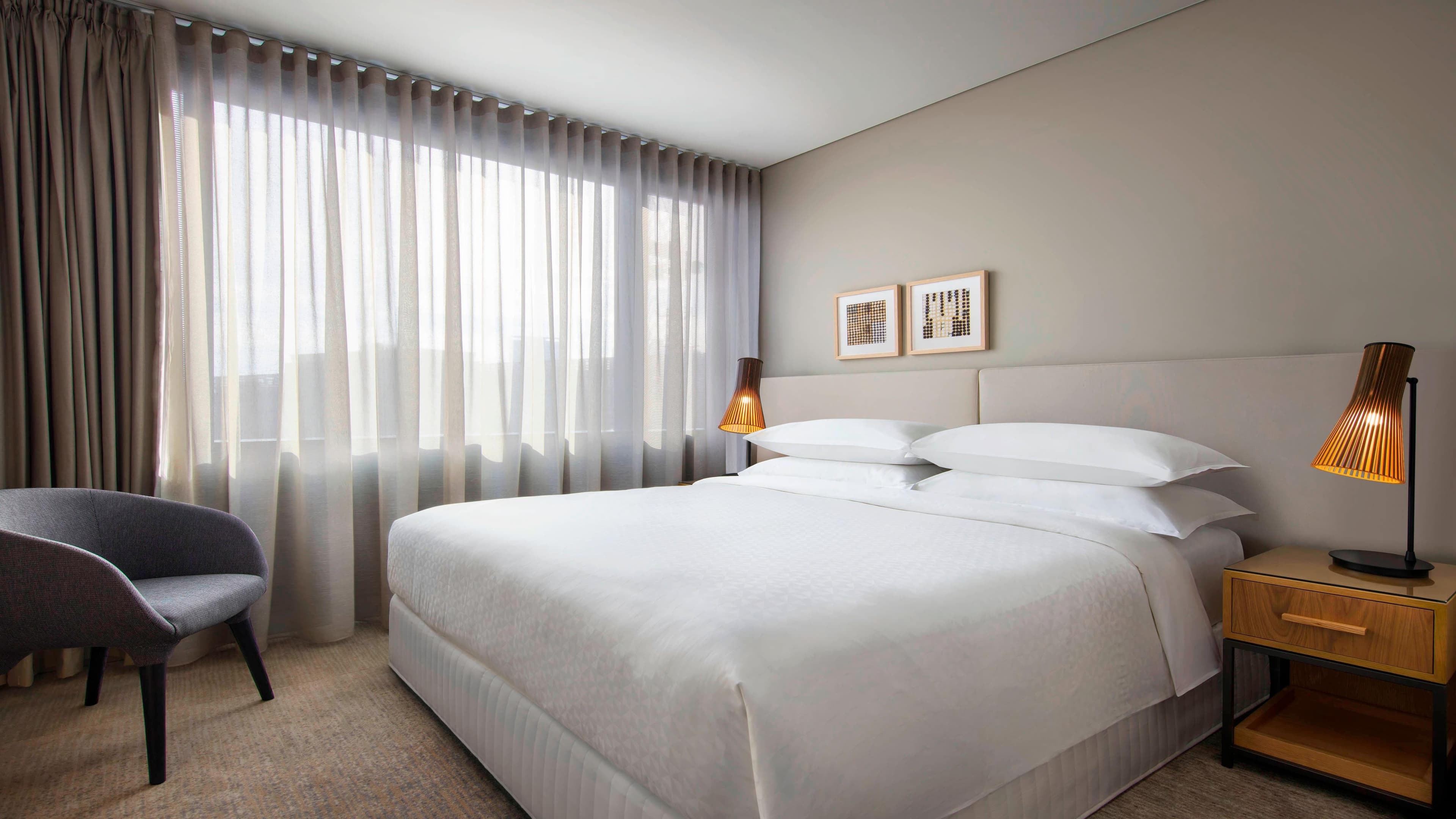 Four Points by Sheraton Sydney, Central Park — 32