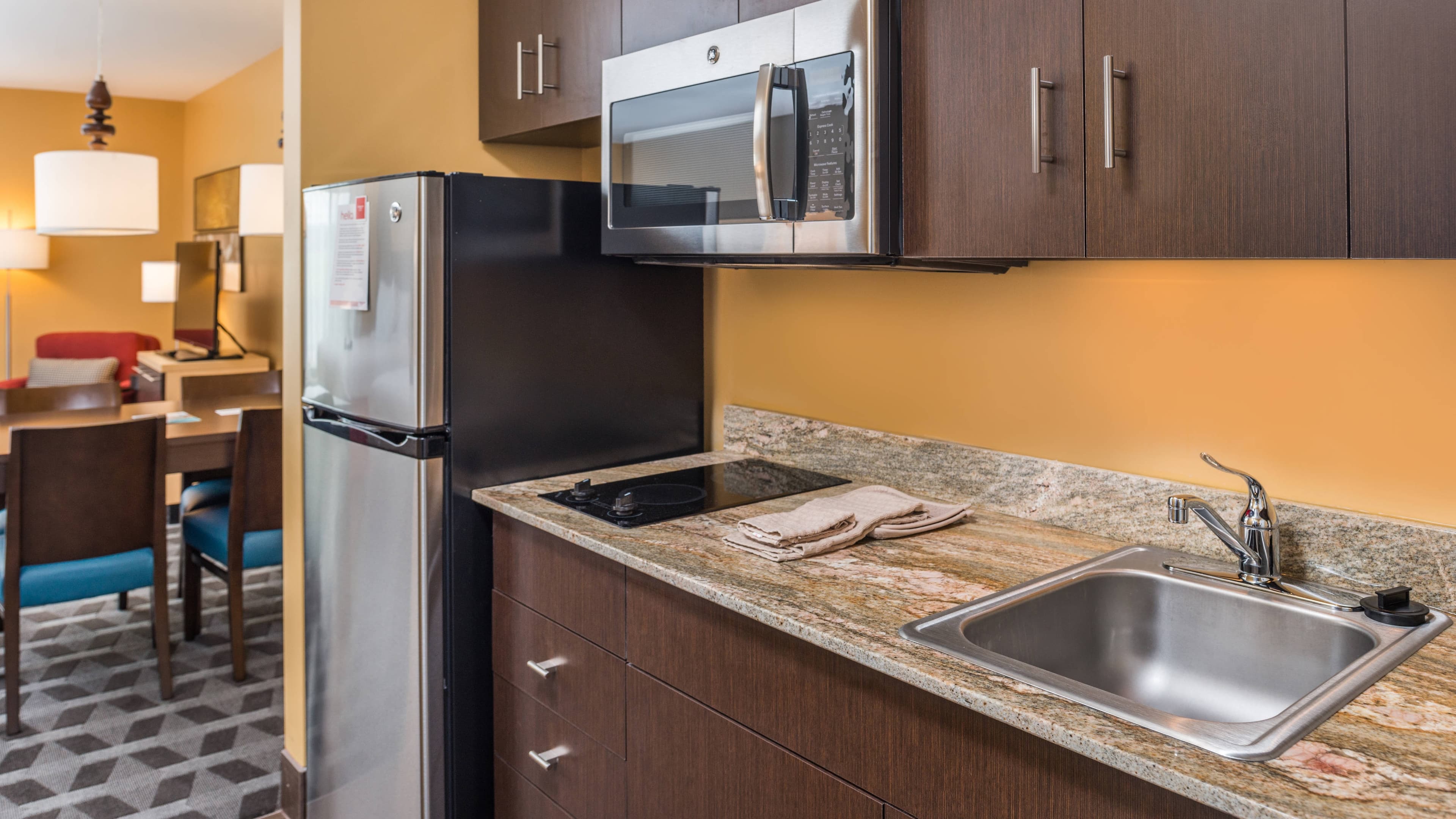 TownePlace Suites New Hartford — 13