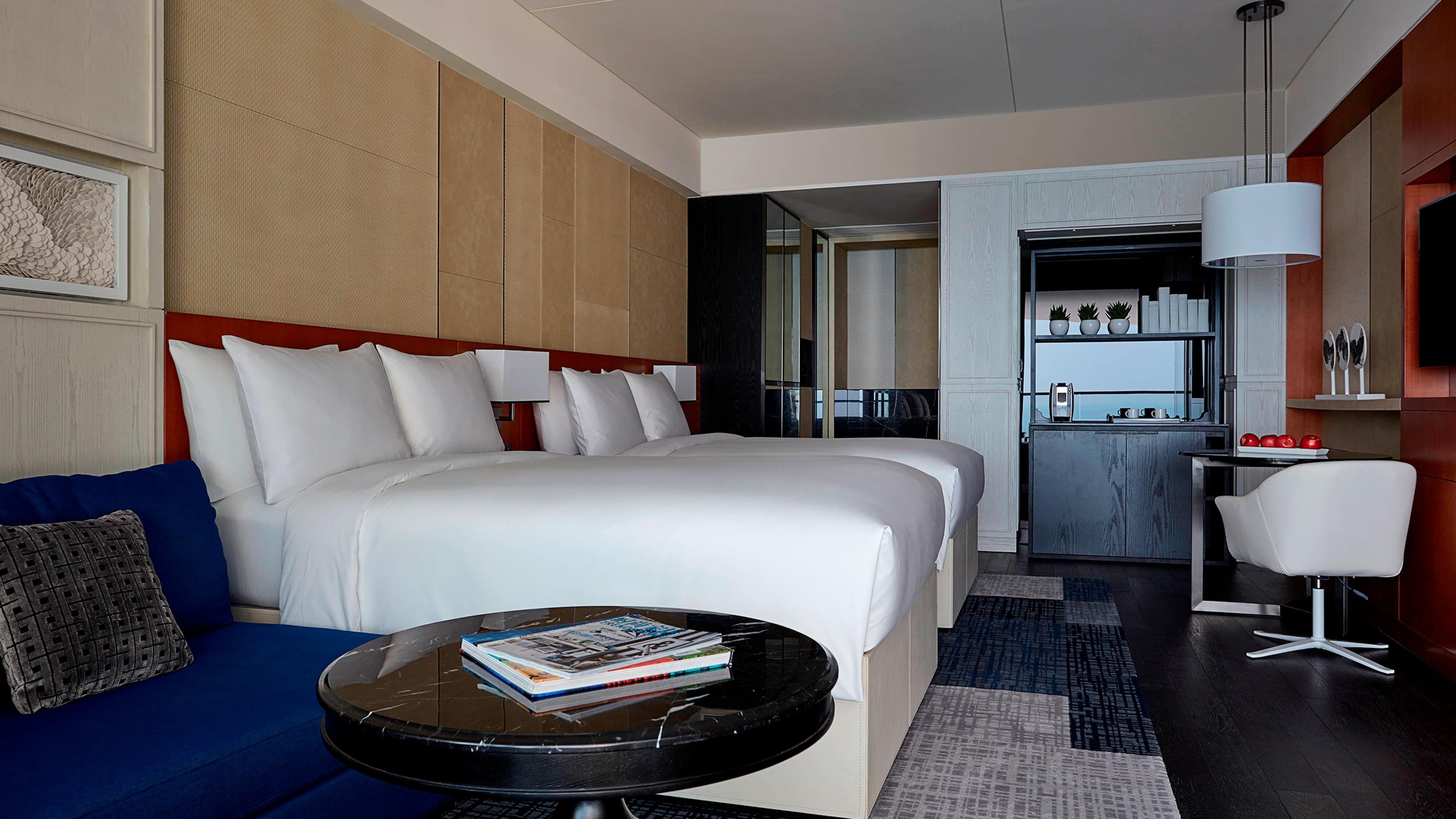 Chic Room - Image 3