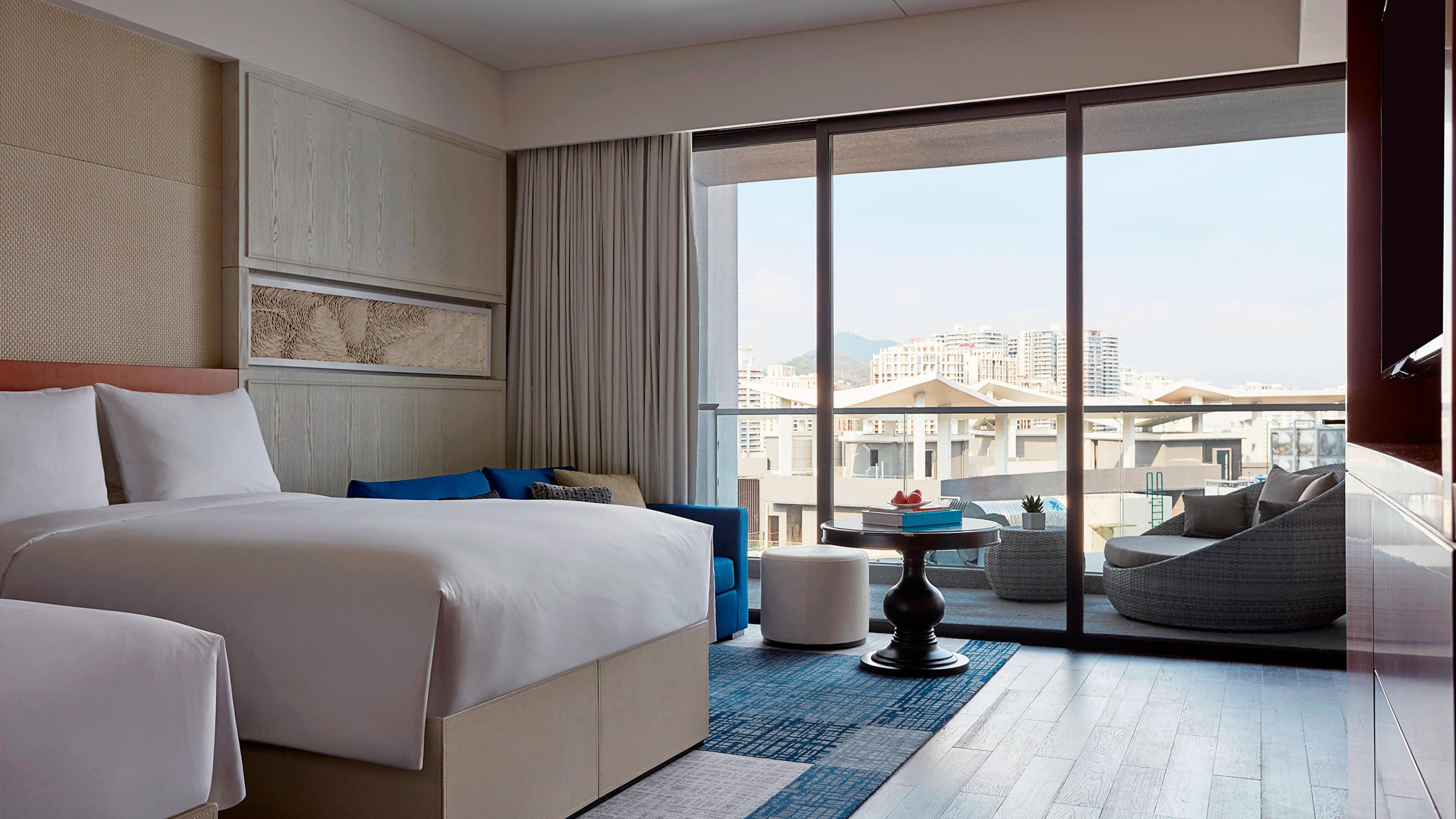 Chic Room - Image 2