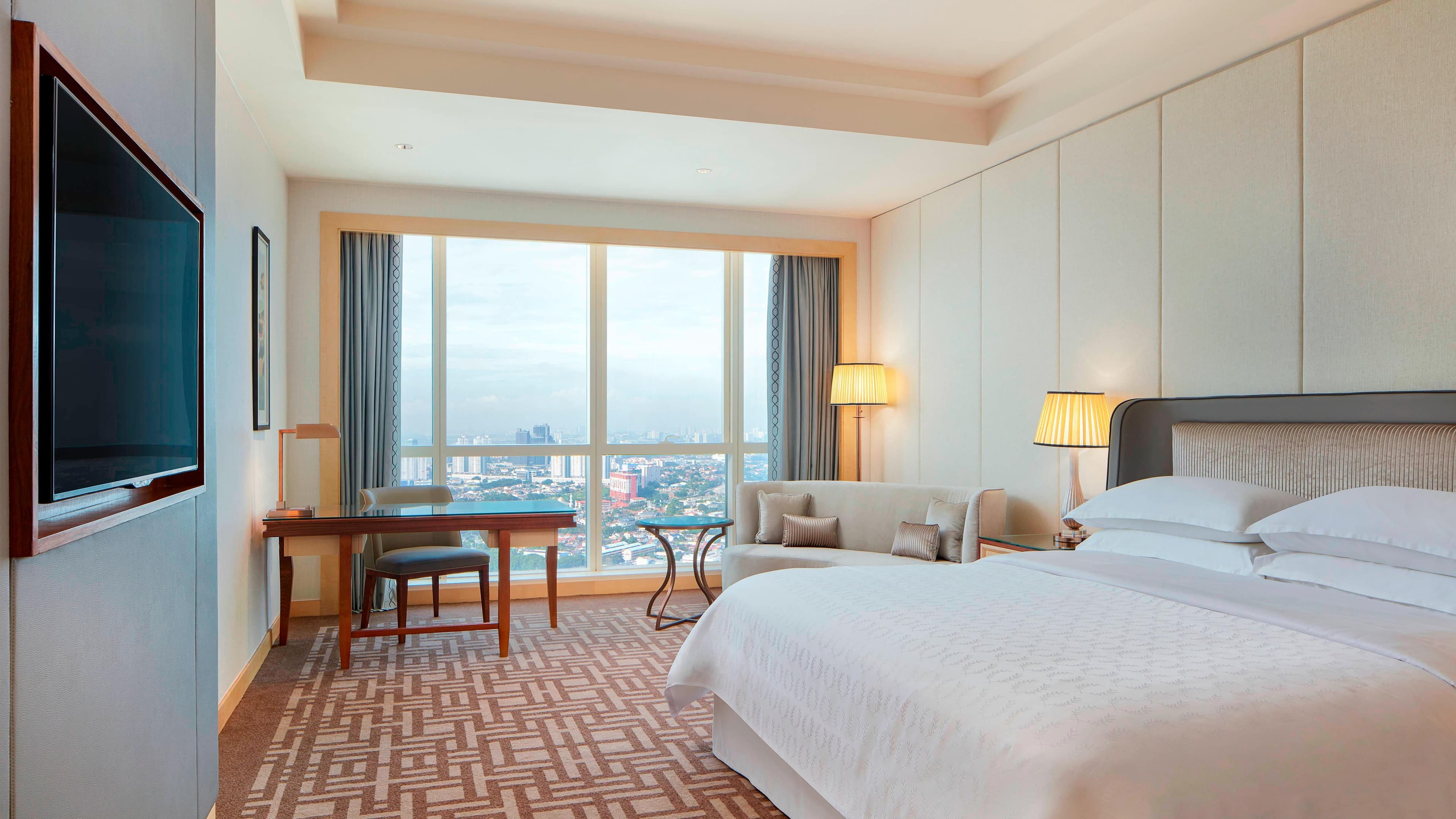 Sheraton Petaling Jaya Hotel - Image 2