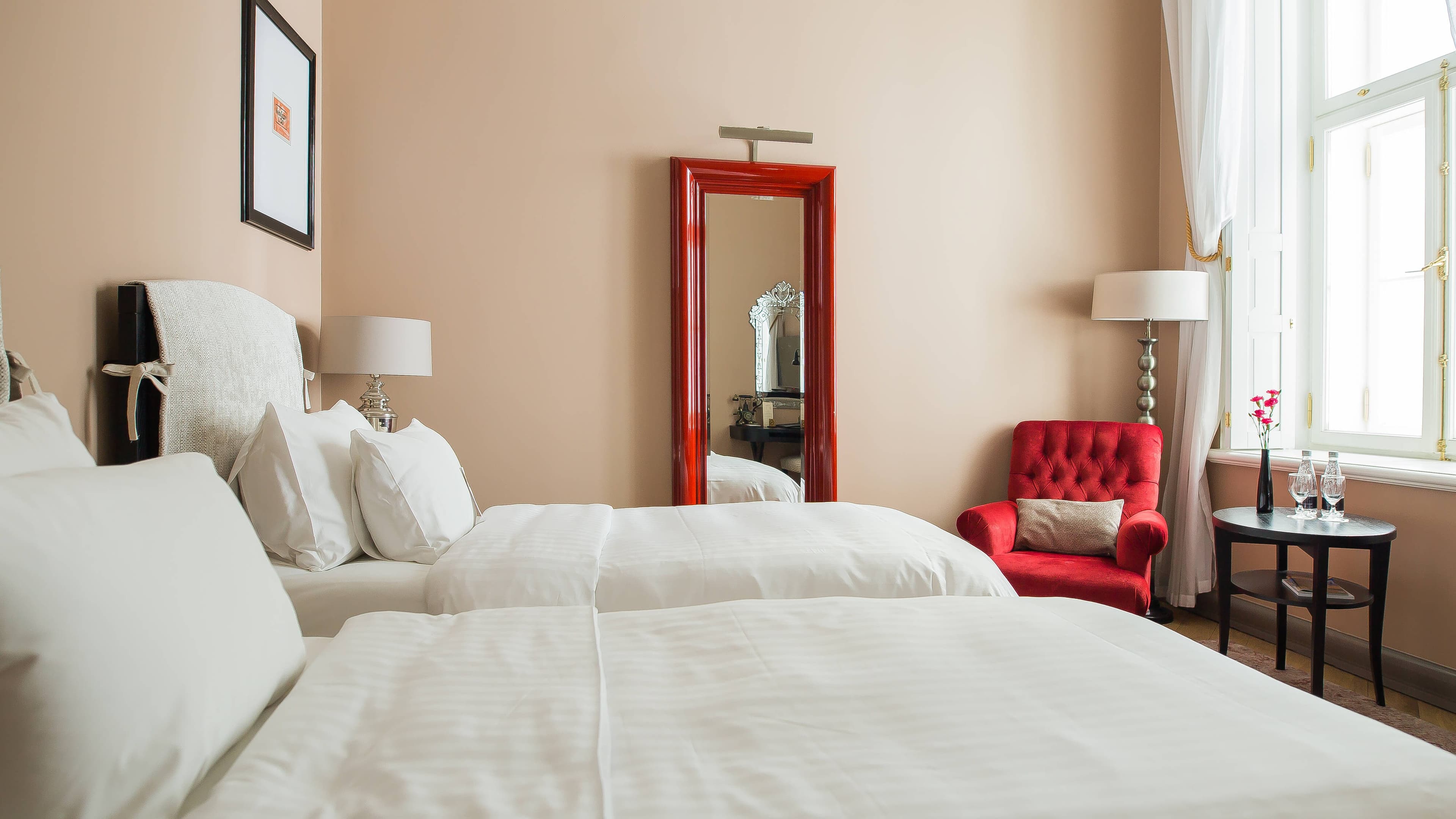 Hotel Telegraaf, Autograph Collection — 34