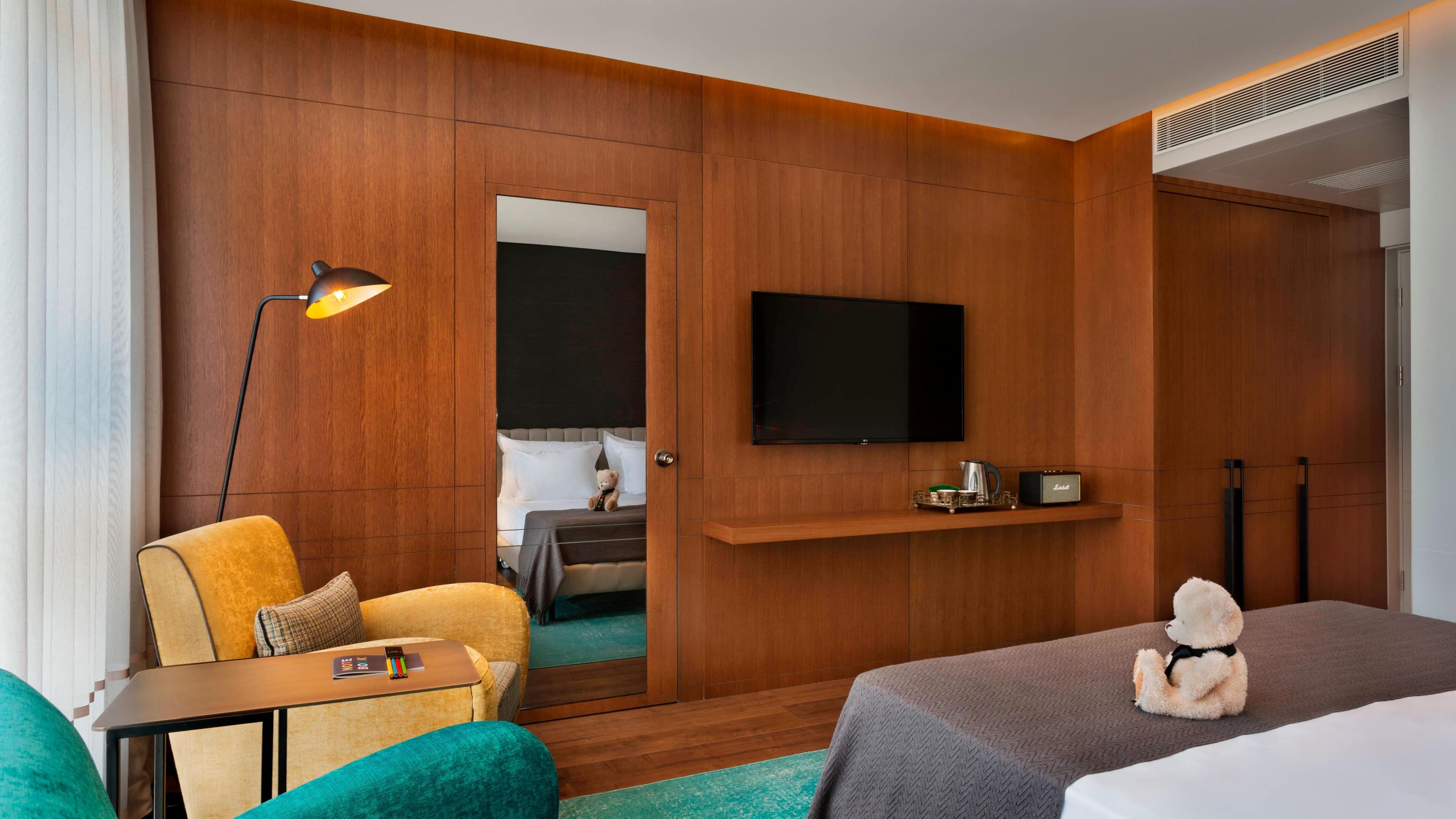 Publica Isrotel, Autograph Collection — 11
