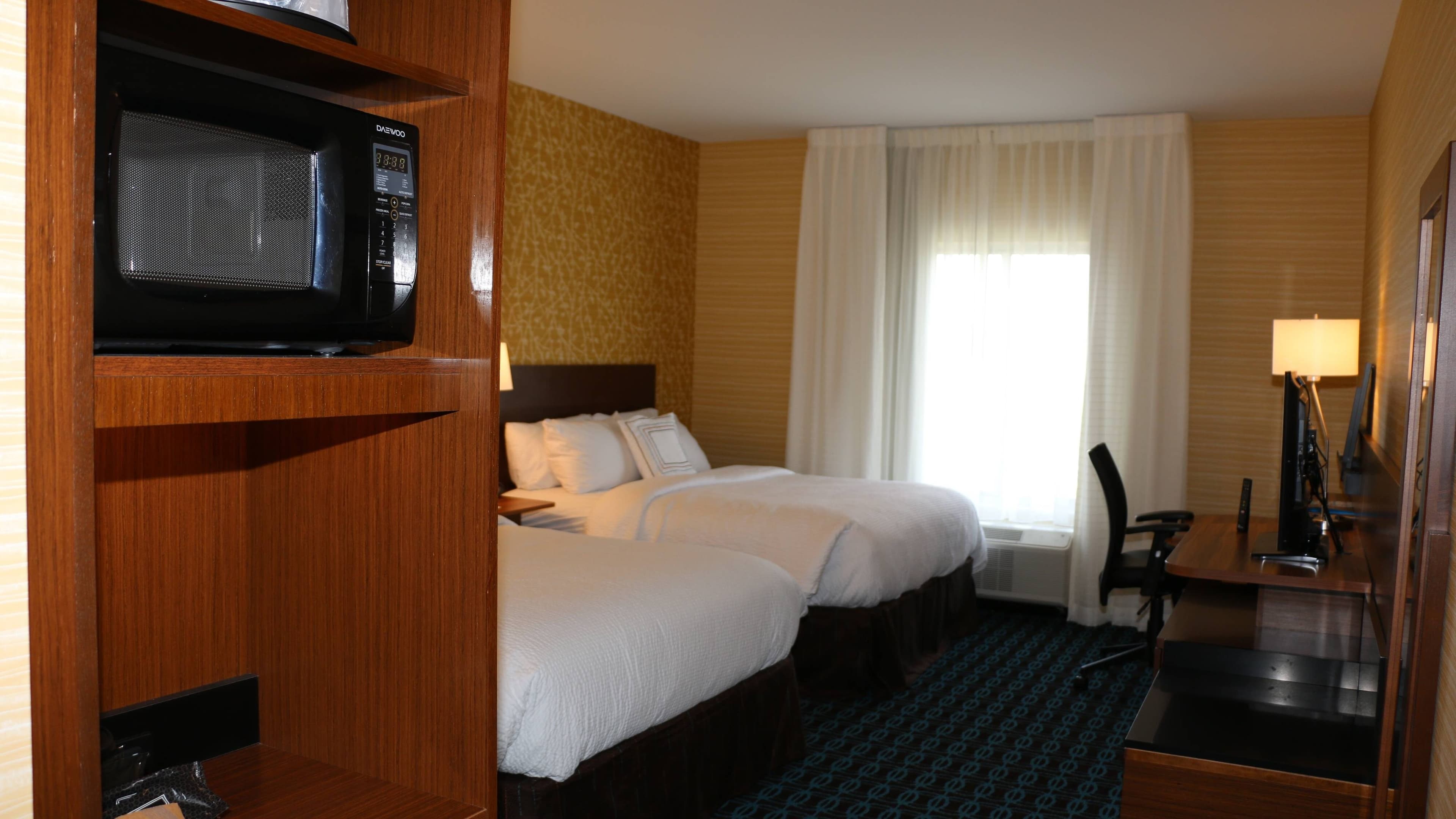 Fairfield Inn & Suites Bowling Green - Image 4