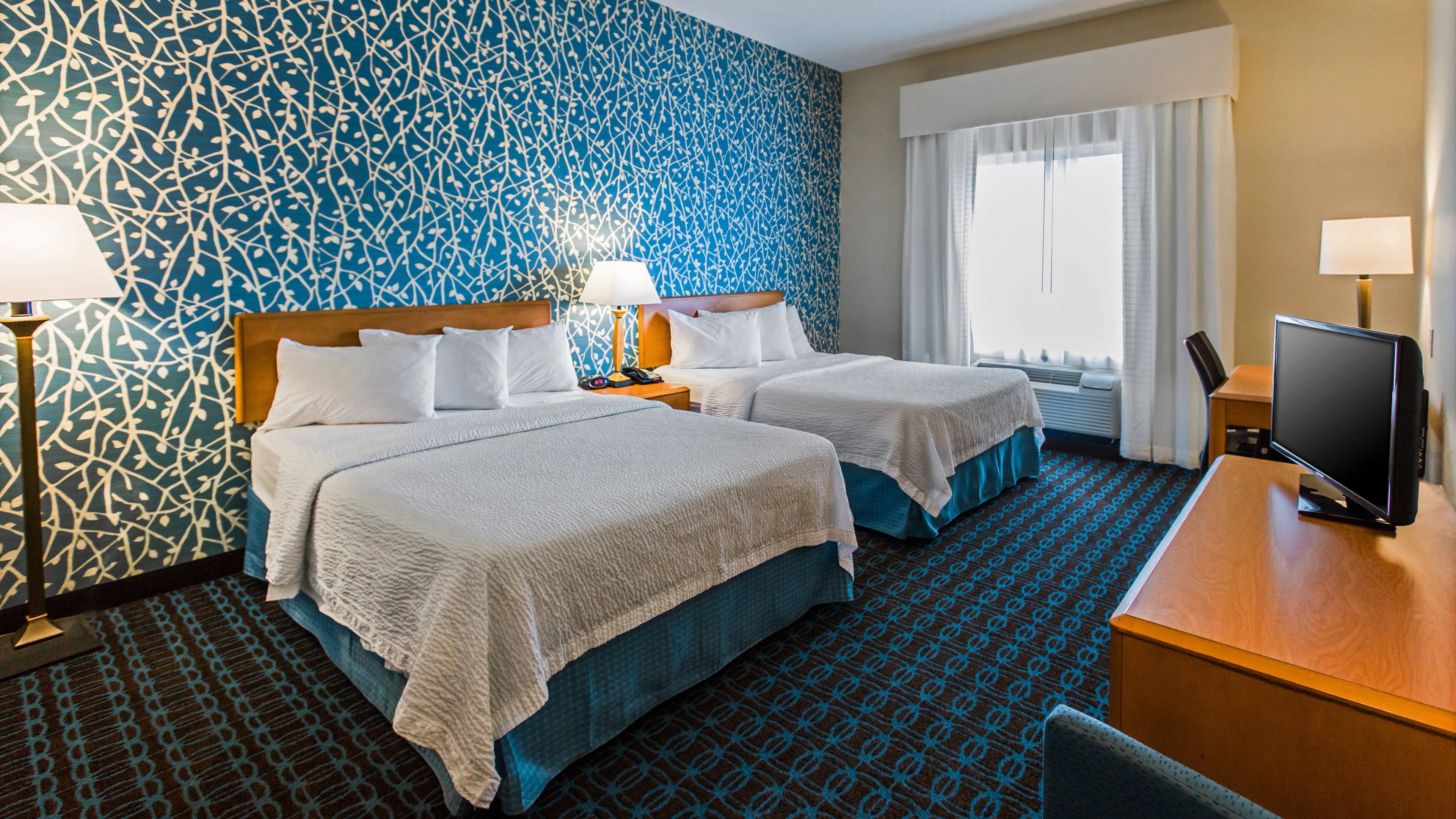 Fairfield Inn & Suites Toledo North - Image 4