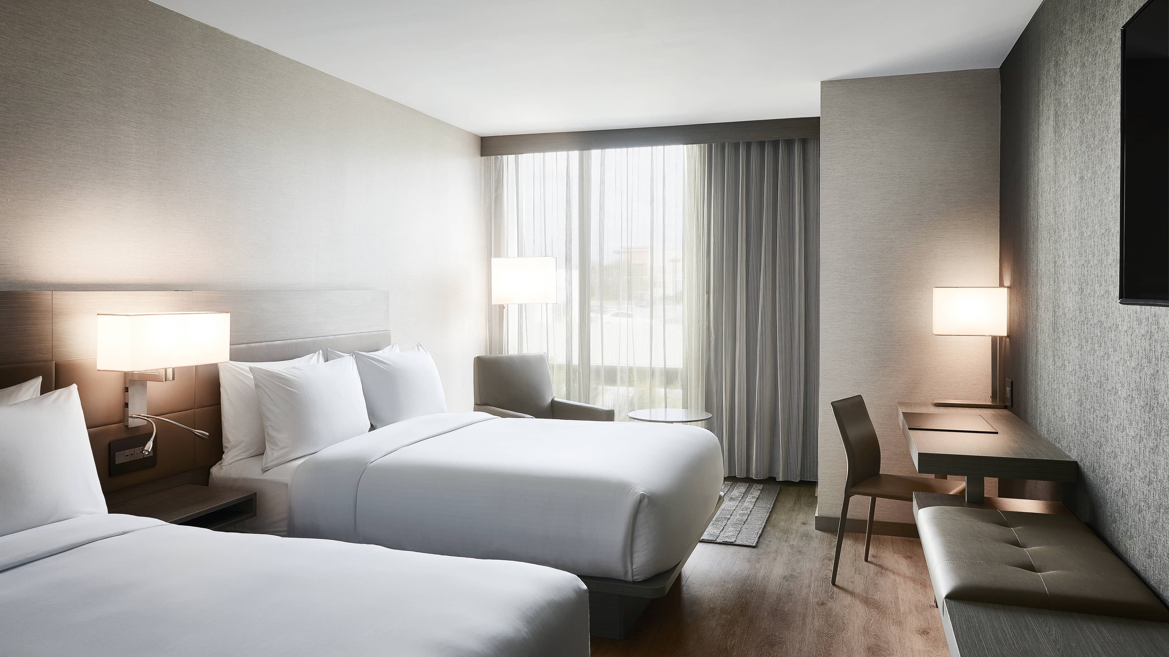 AC Hotel Tampa Airport — 7