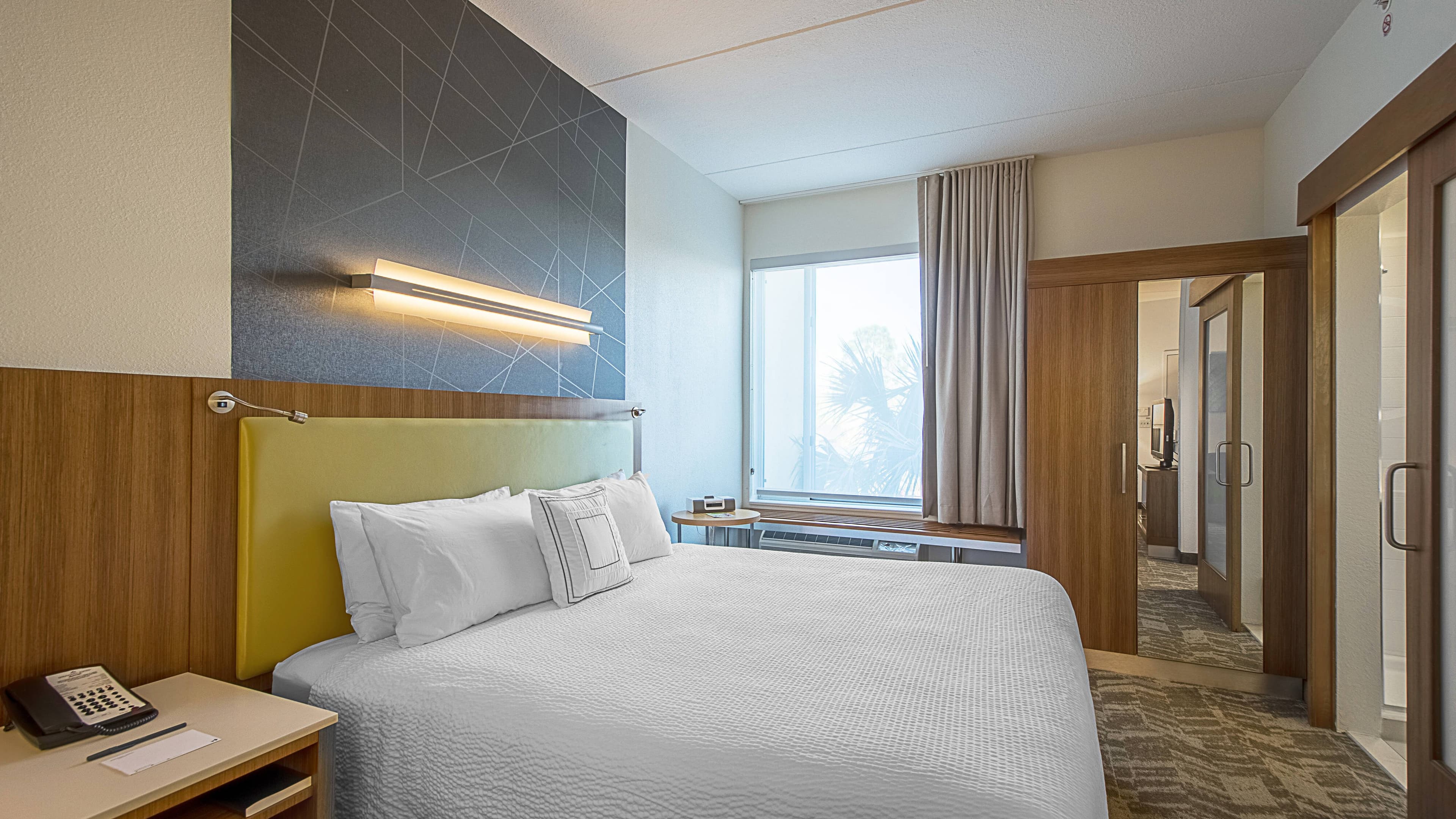 Suite - Image 2