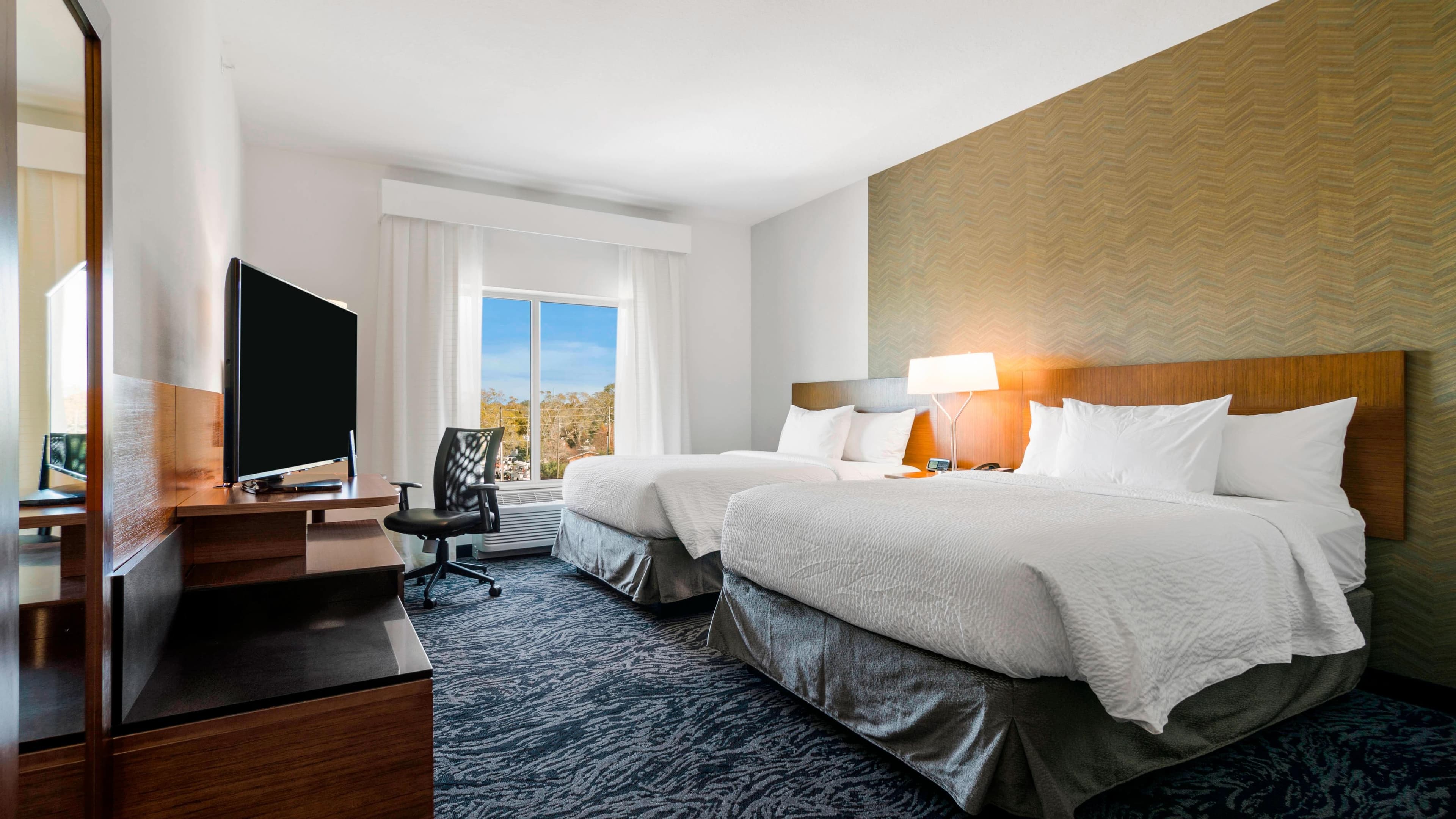 Fairfield Inn & Suites St Petersburg North — 8
