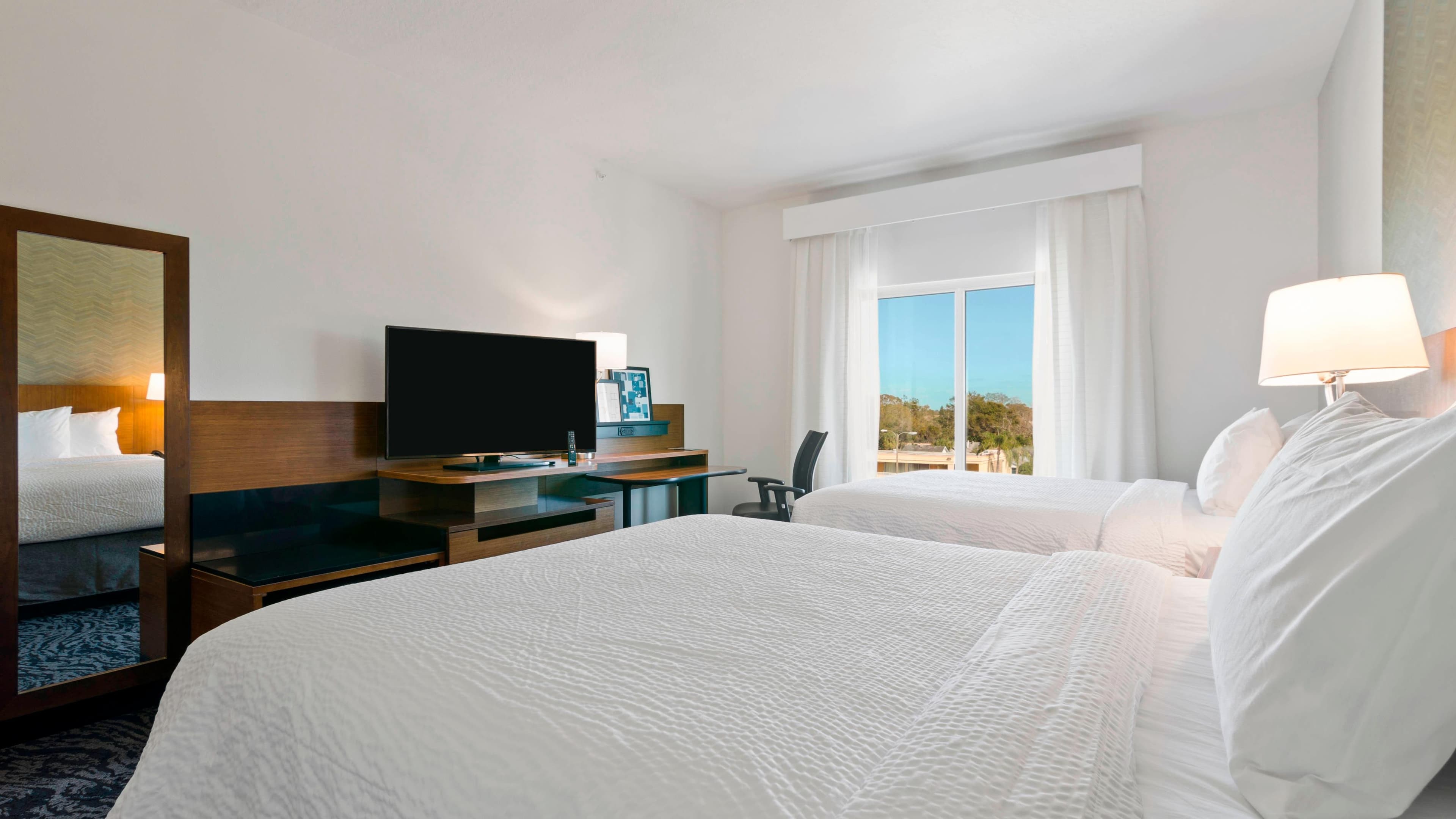 Fairfield Inn & Suites St Petersburg North — 7