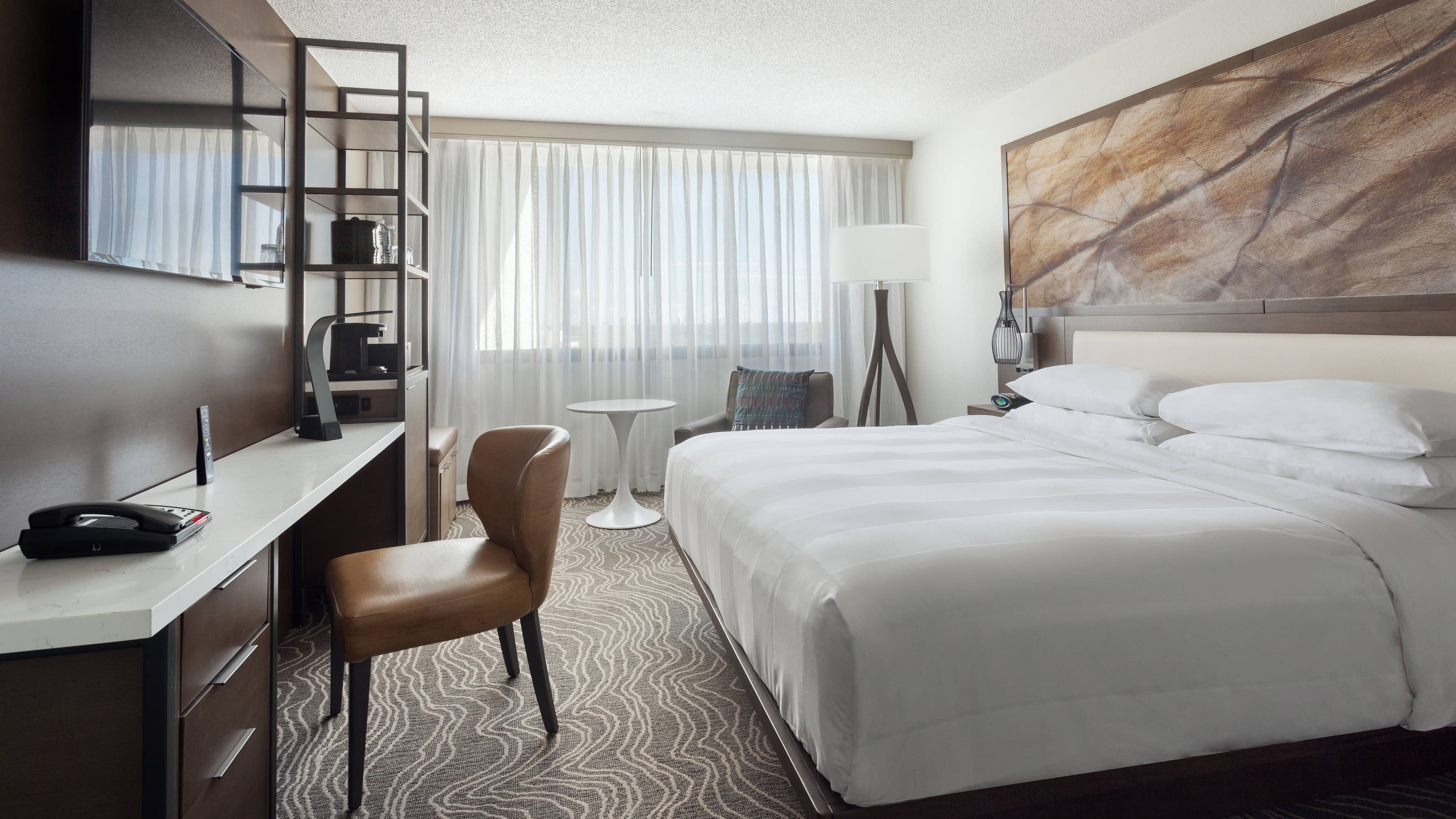 Marriott Tampa Westshore - Image 2