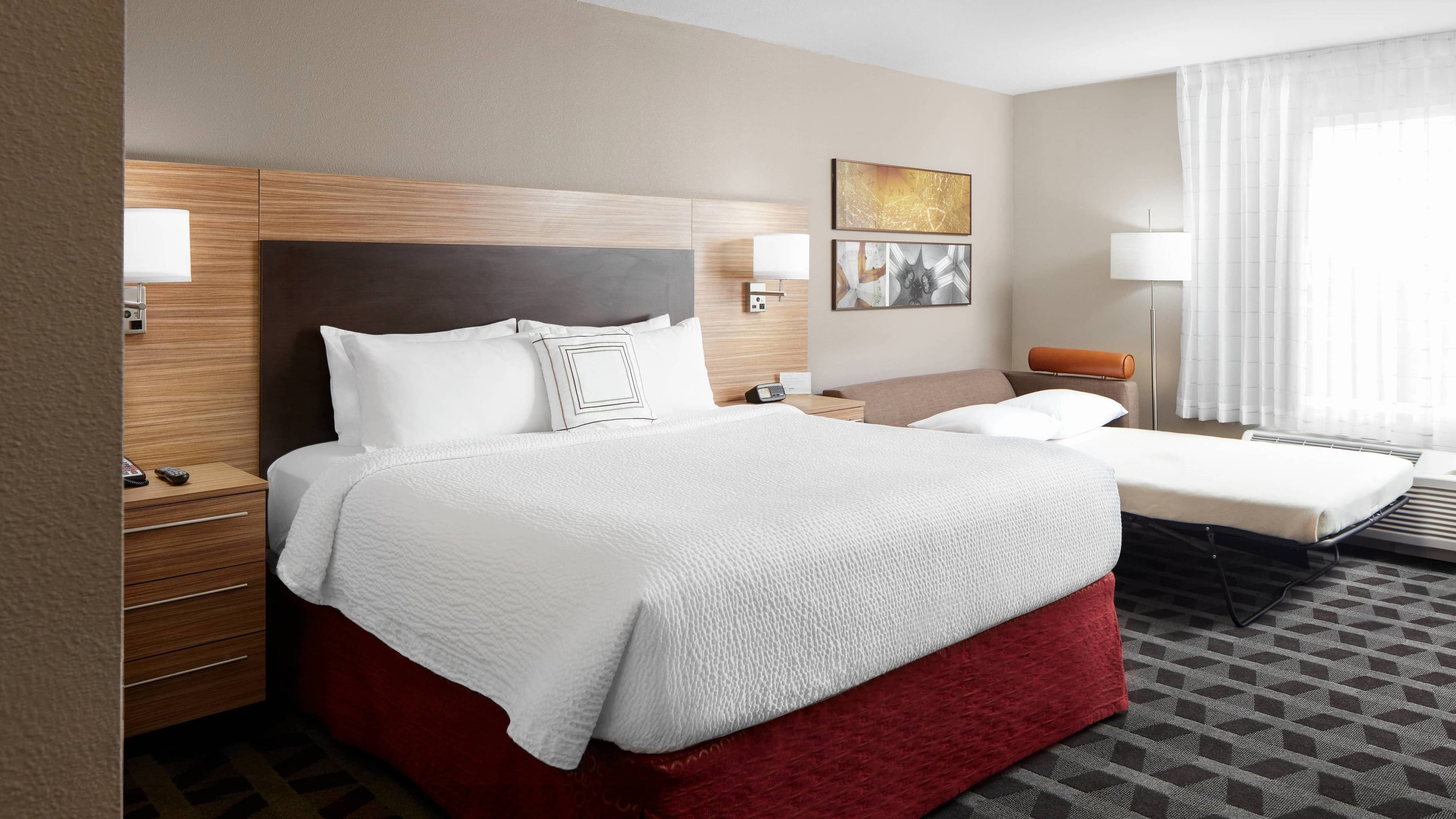 TownePlace Suites Tampa South - Image 4