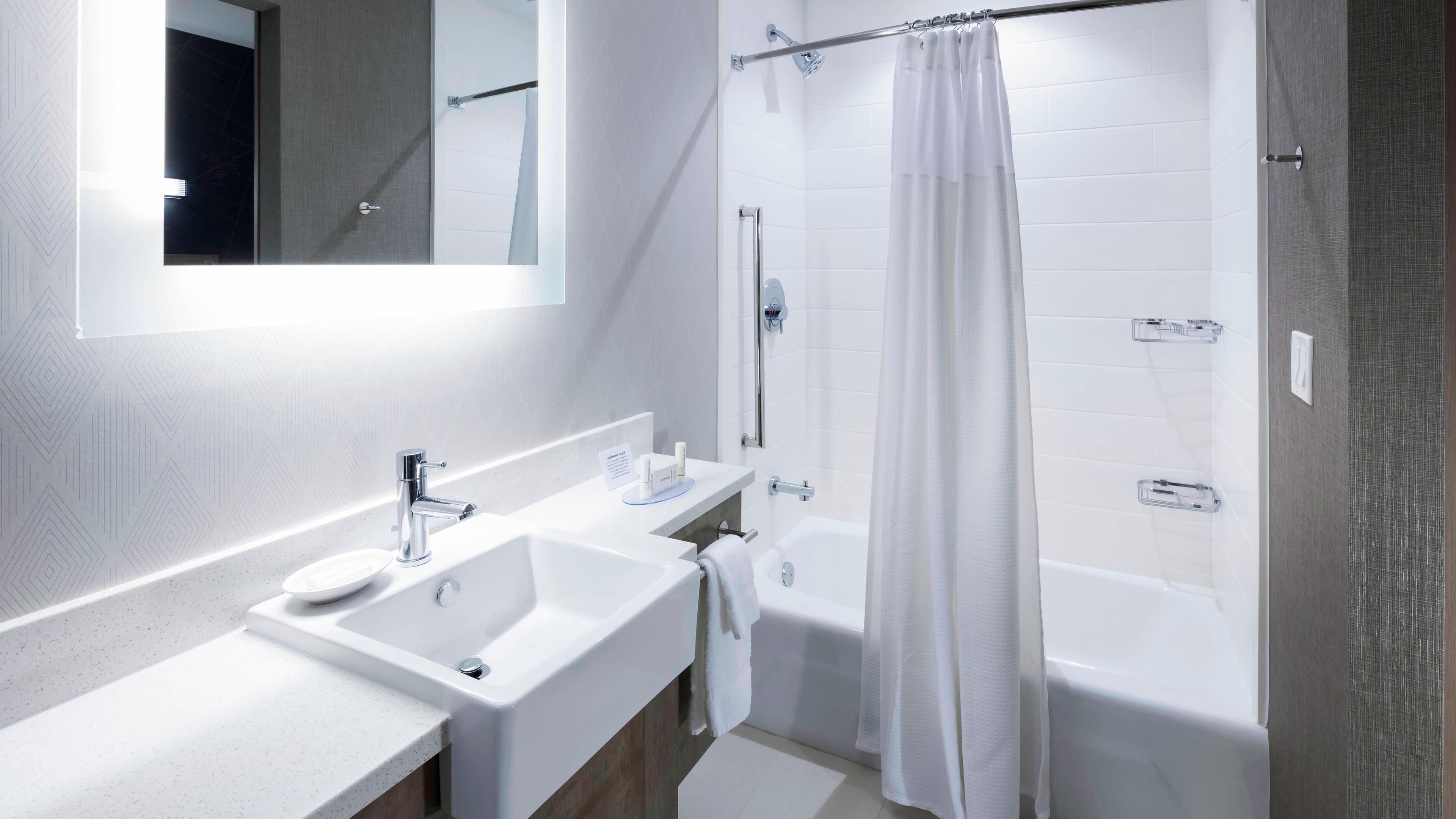 SpringHill Suites Clearwater Beach — 17