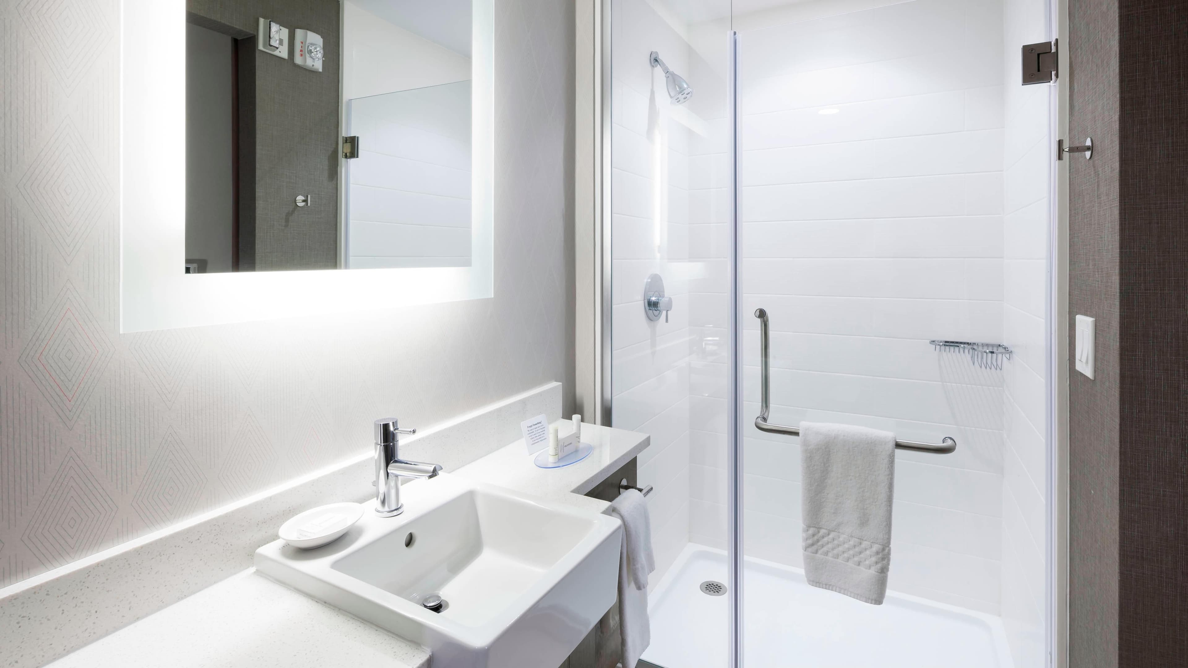 SpringHill Suites Clearwater Beach - Image 5