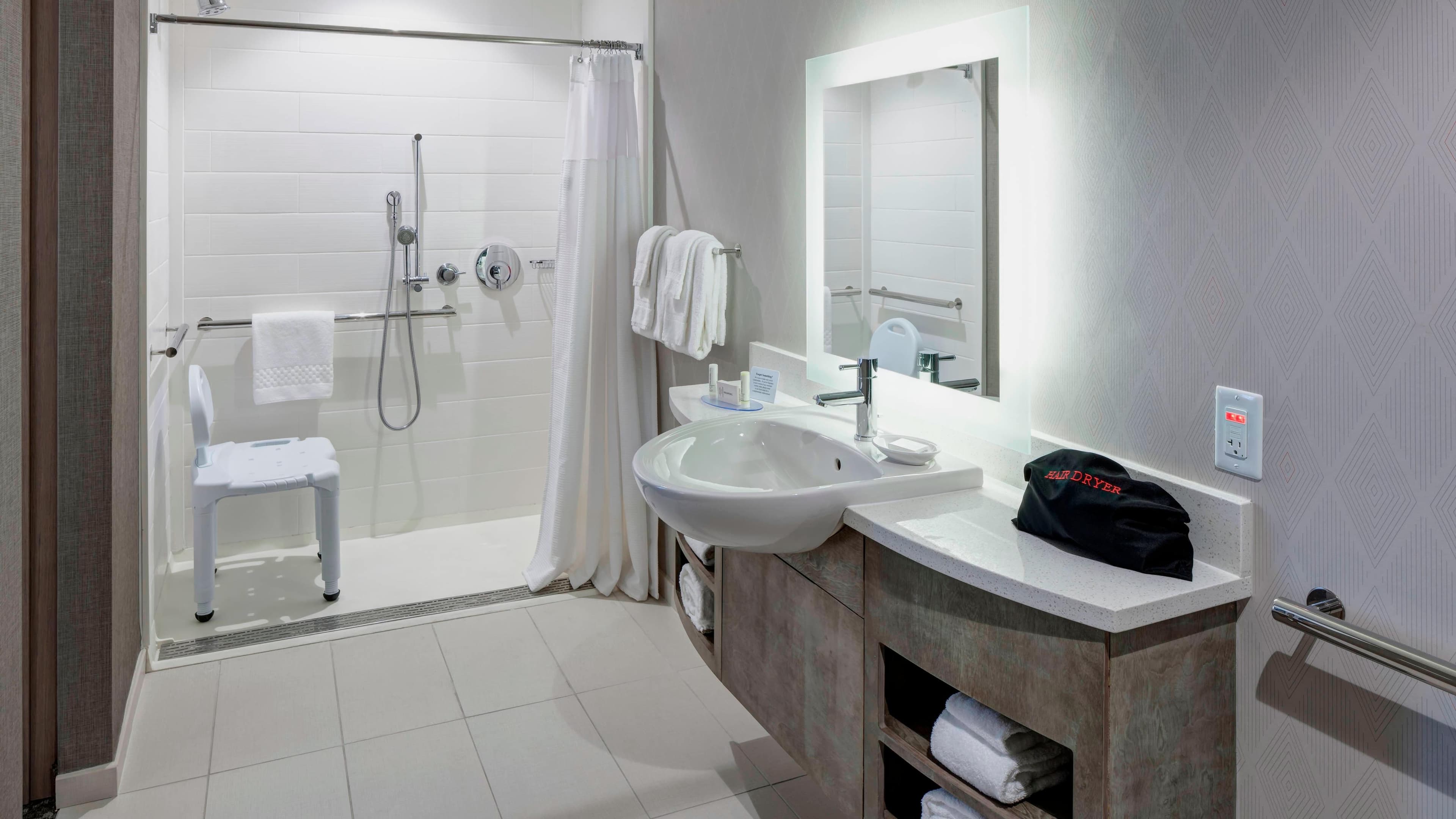 King Suite - Image 6
