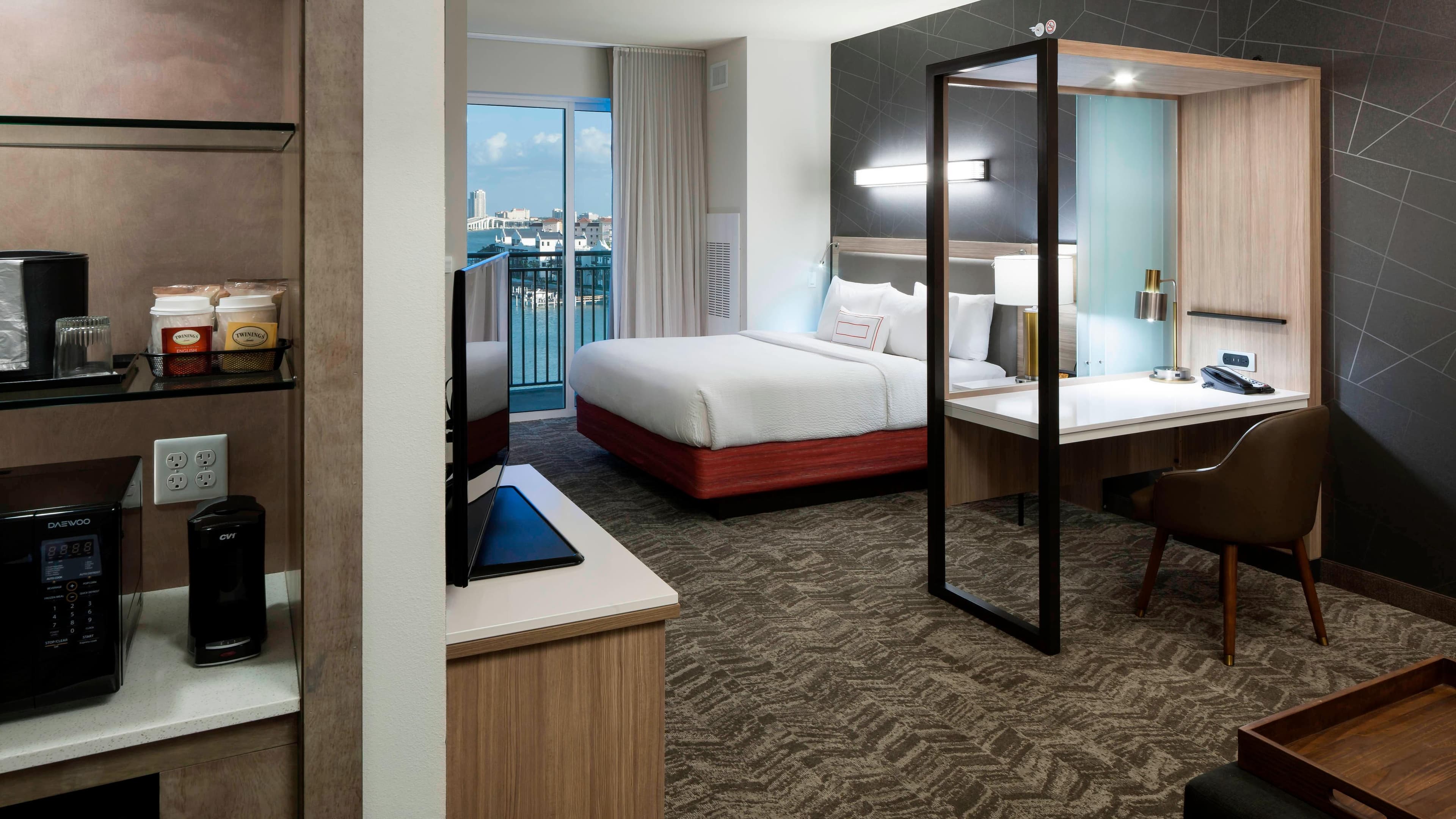 SpringHill Suites Clearwater Beach — 8