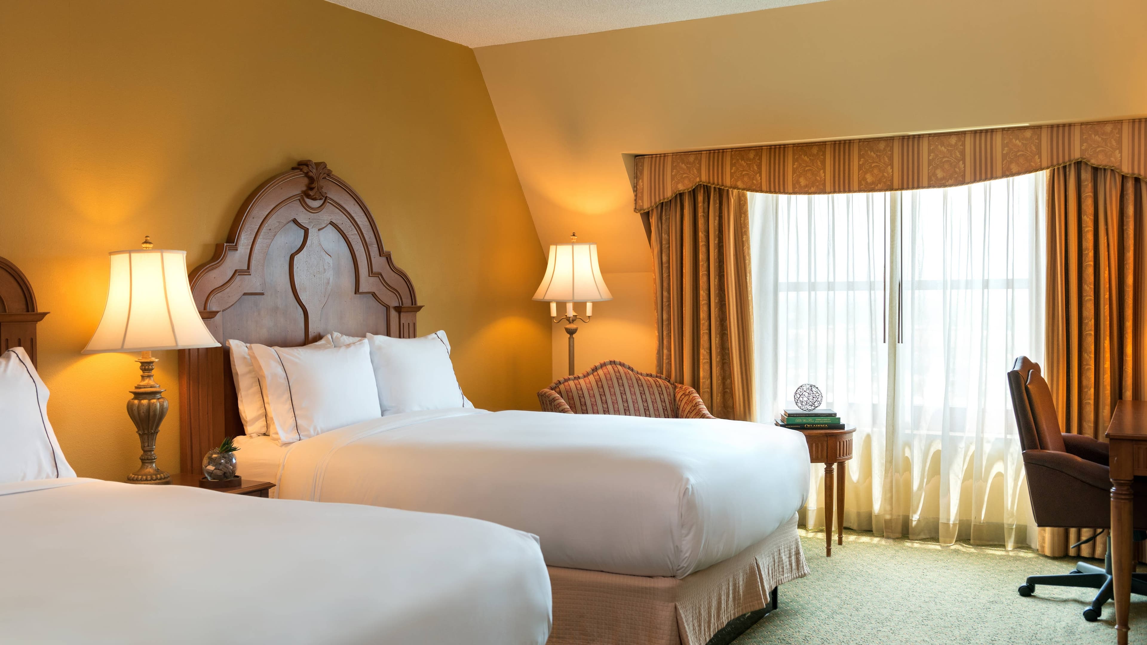 Renaissance Tulsa Hotel & Convention Center - Image 2