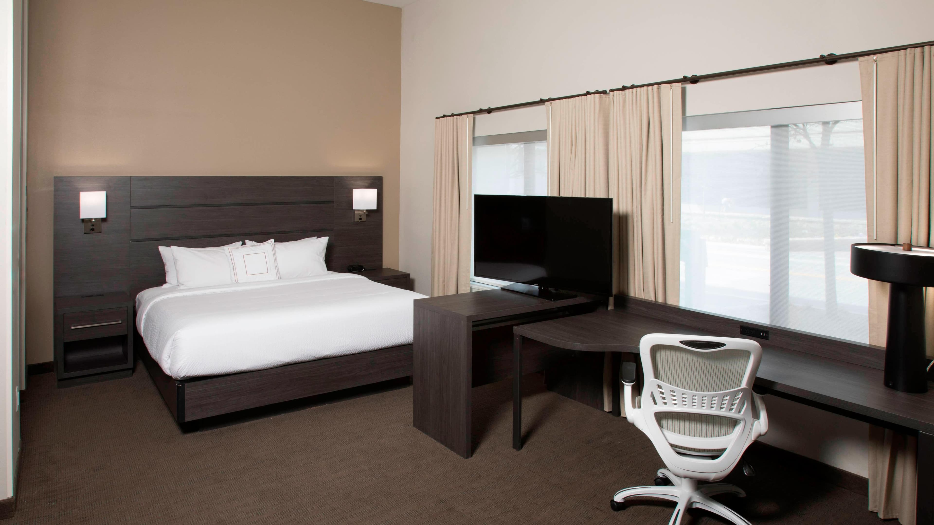 Residence Inn Tulsa Downtown - Image 3
