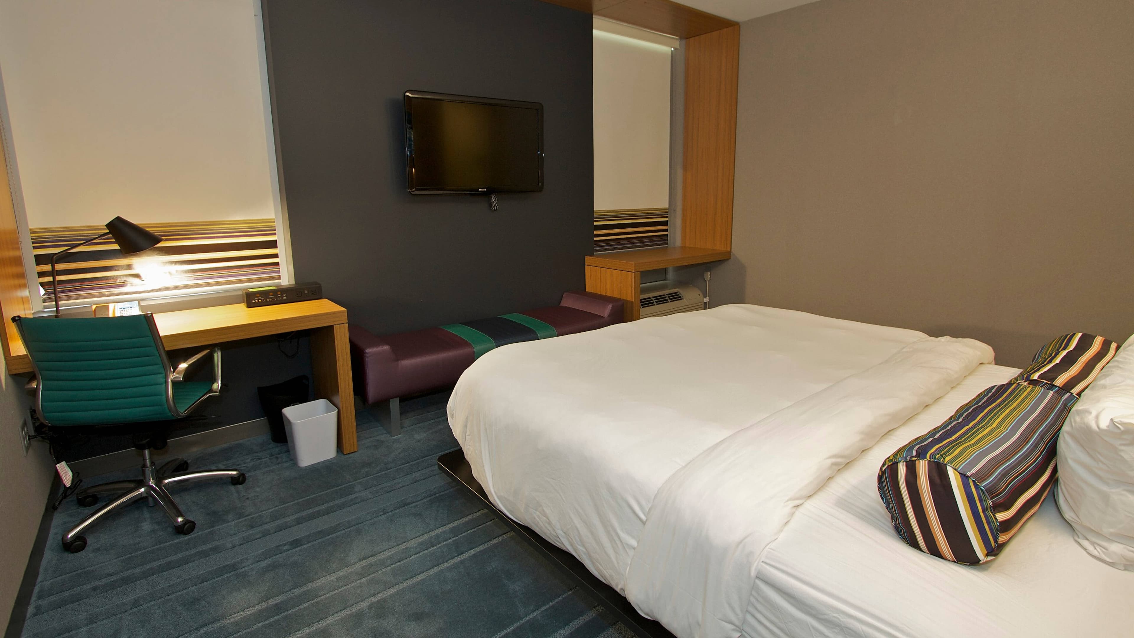 Aloft - Image 1